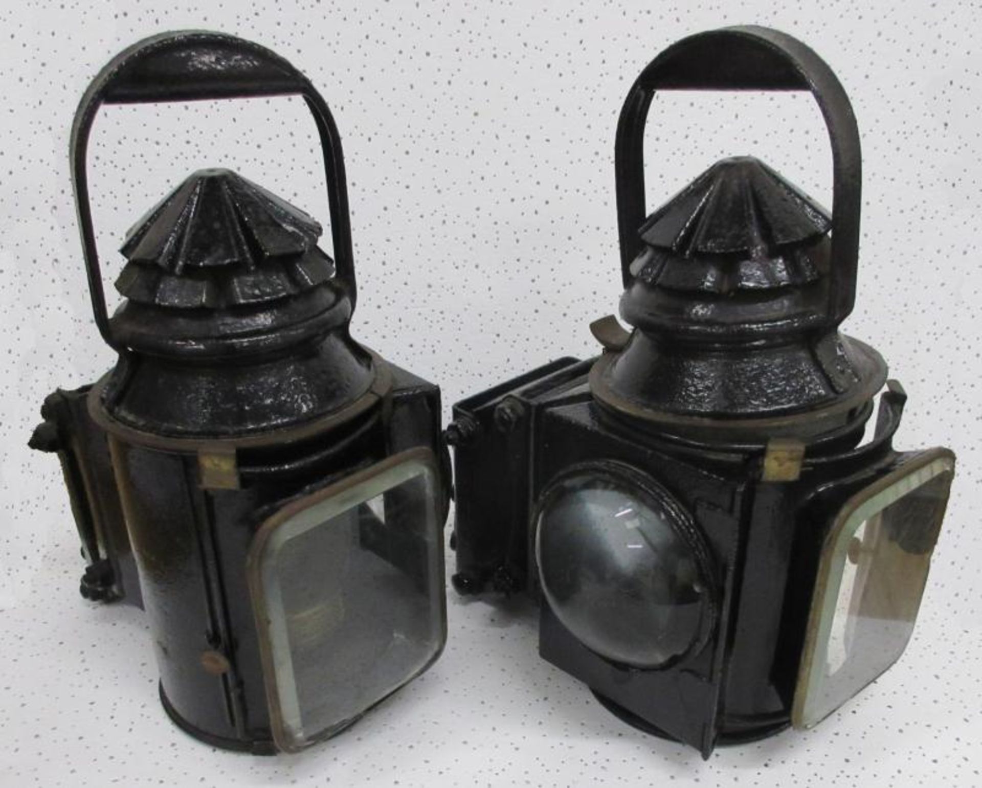 Pair of Eli Griffiths sprung mounted traction engine lamps