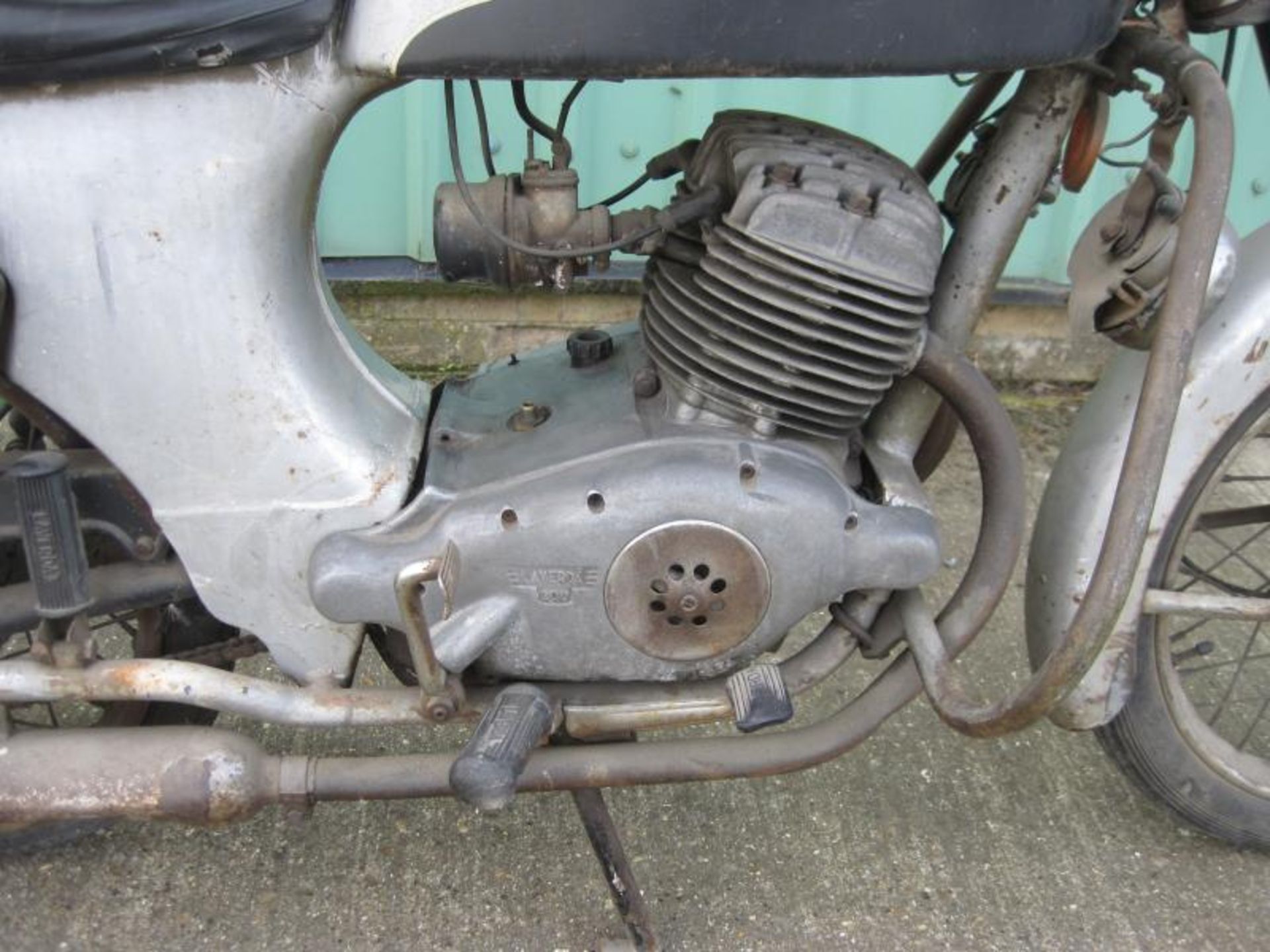 1967 200cc Laverda 200 Twin Reg. No. N/A Frame No. 0602 Engine No. Not found An uncommon example - Image 3 of 9