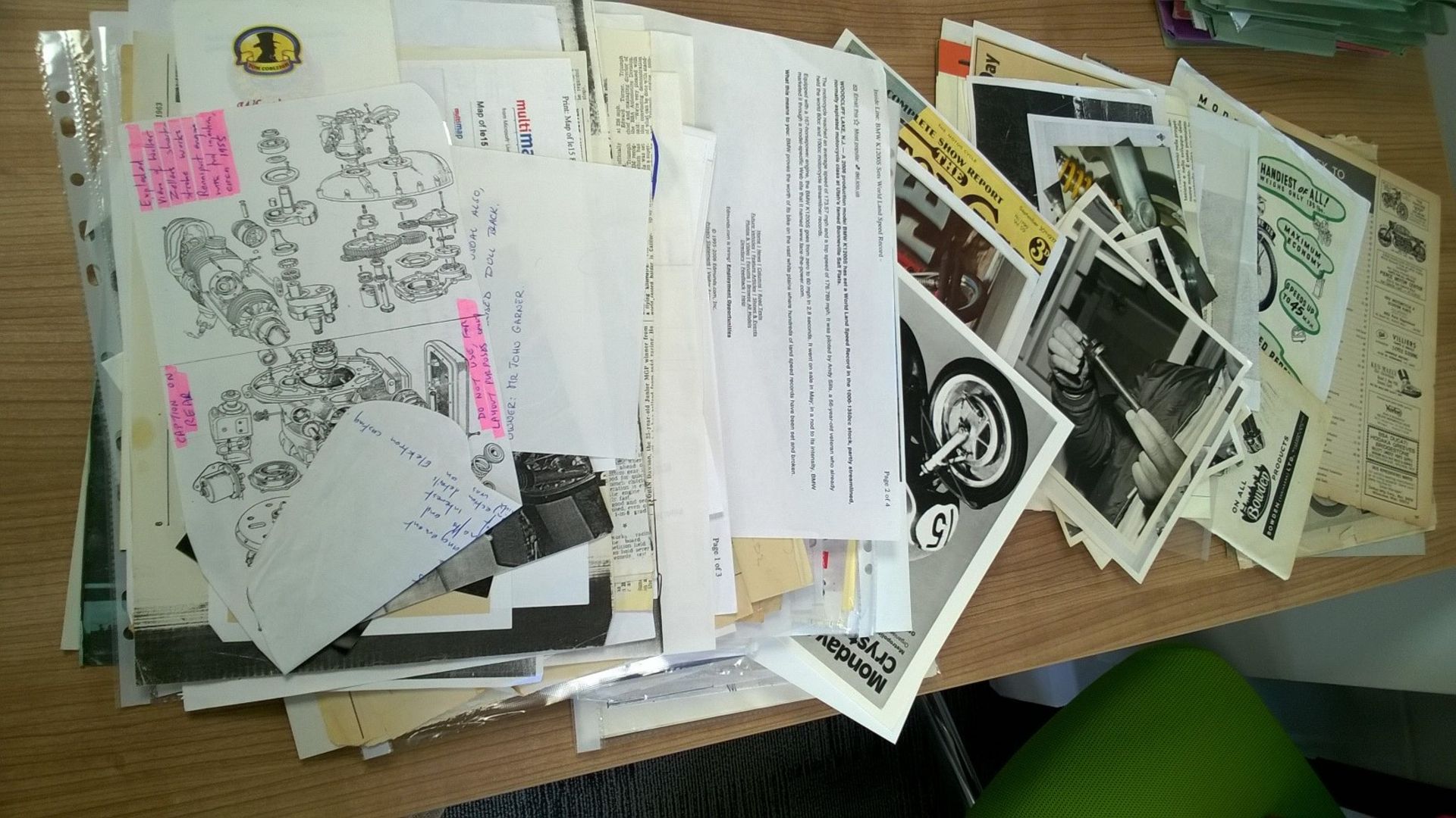 Large quantity of Mick Walker's archive material, notes, jottings and reference material, covers