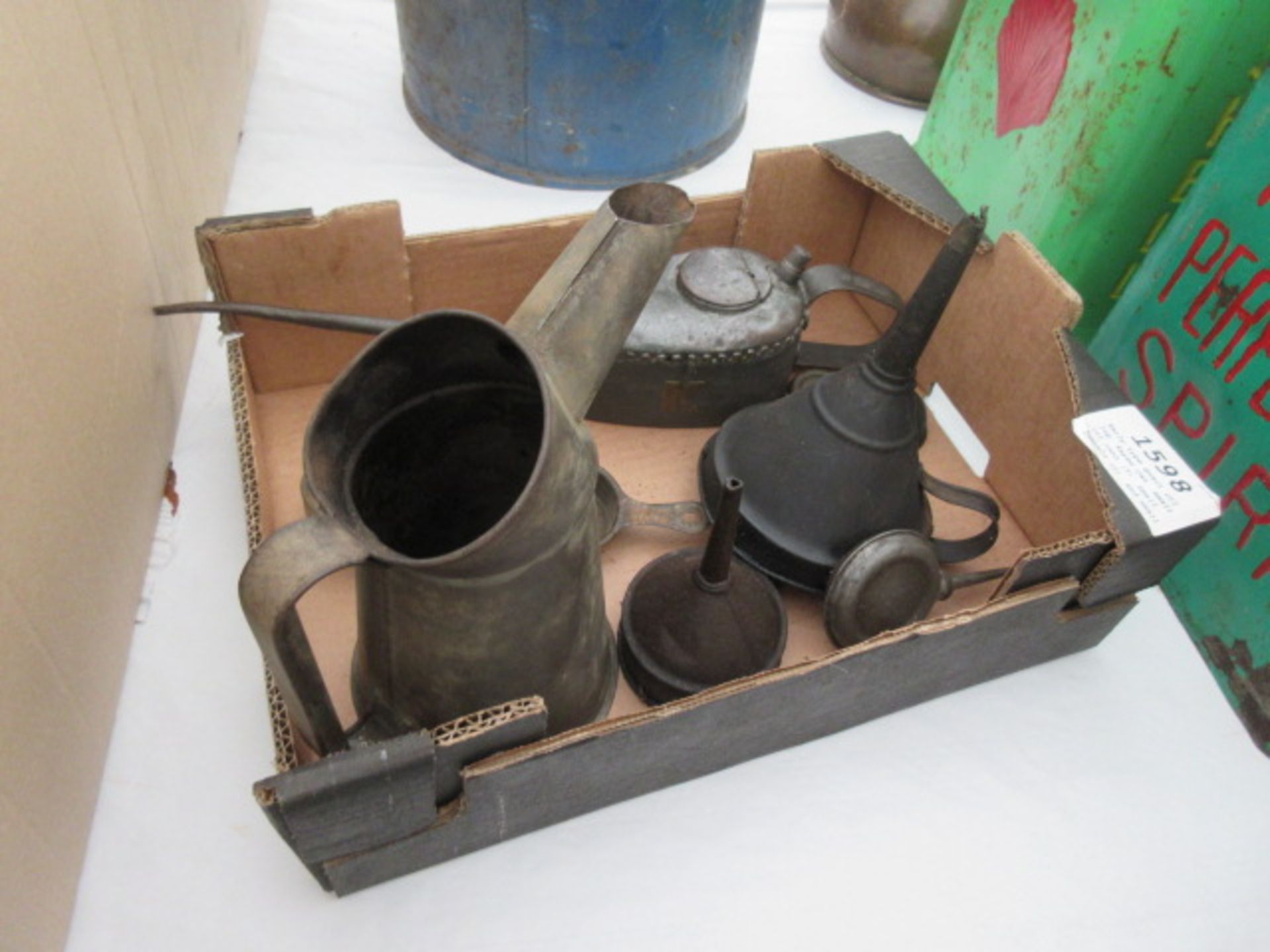 Early type quart oil jug, Kayes can, small oil cans (3), small funnels (2), and small filter