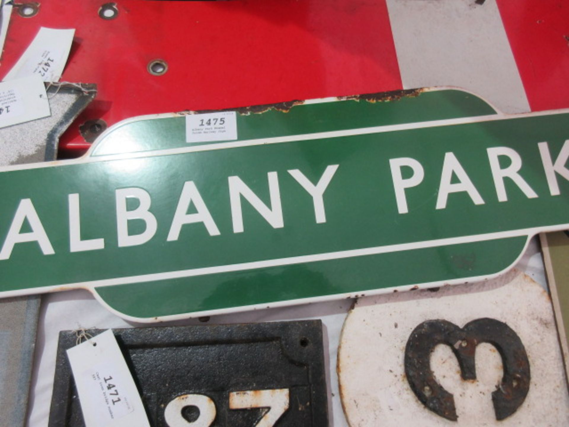 Albany Park Enamel Totem Railway Sign
