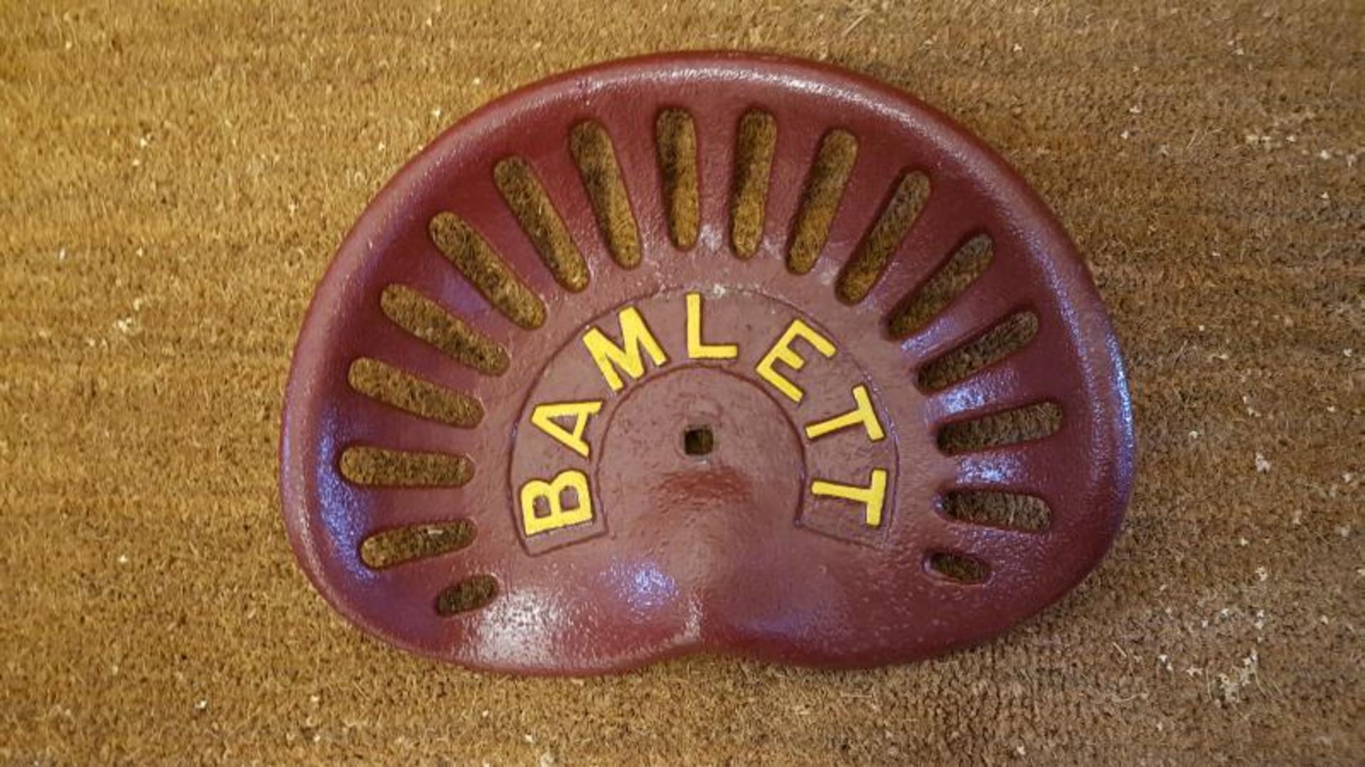 Bamlett - a cast iron seat