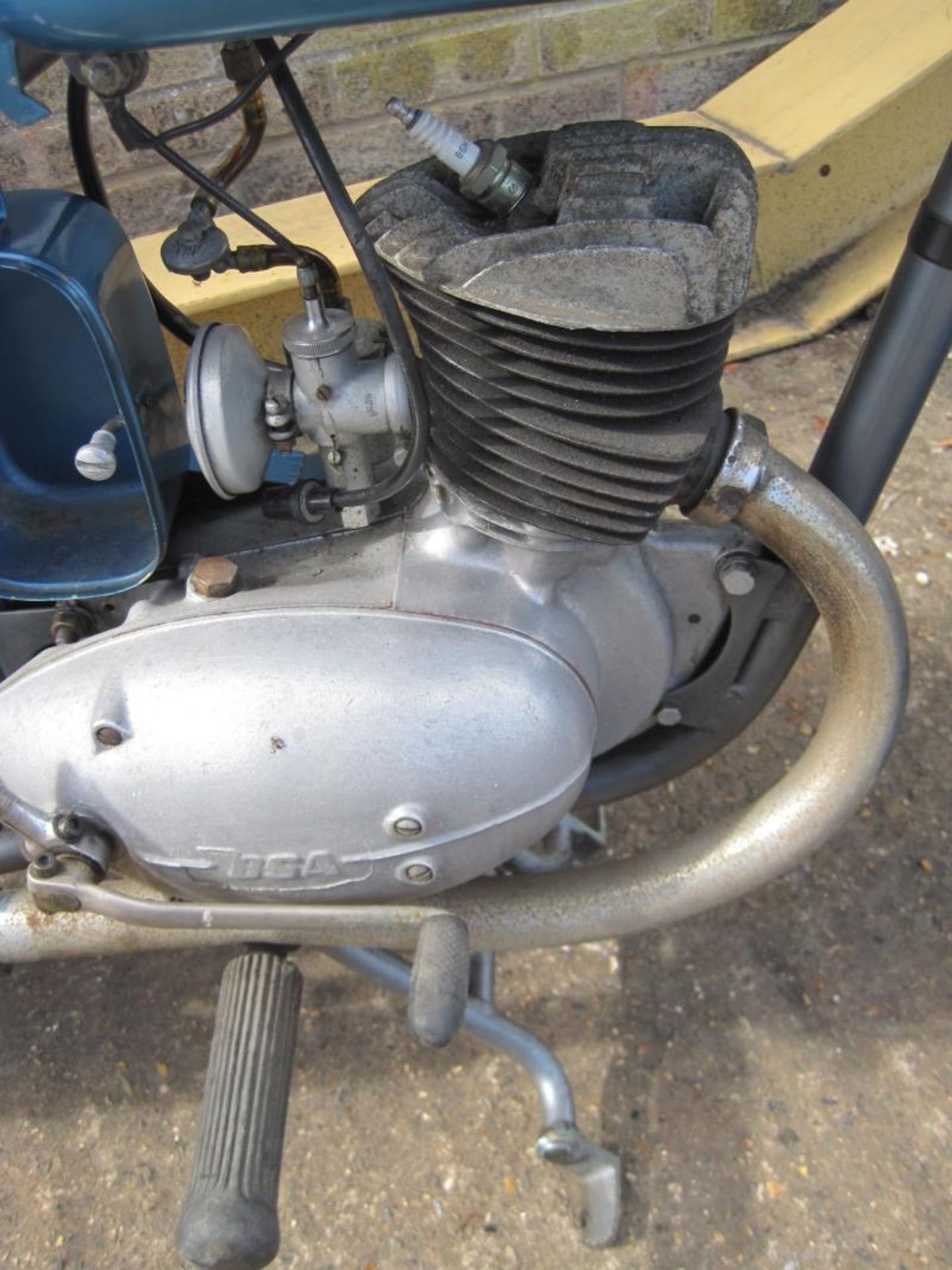 1952 125cc BSA Bantam D1 Reg. No. LEW 370 (expired) Frame No. YD15 77369 Engine No. 73809YD This - Image 3 of 11