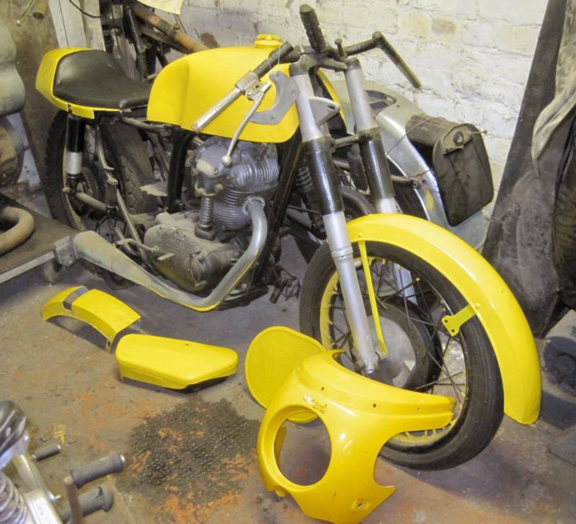 1971 350cc Ducati (Sebring) Reg. No. OCU 48J Frame No. Not found Engine No. DM350 04607 Purchased in