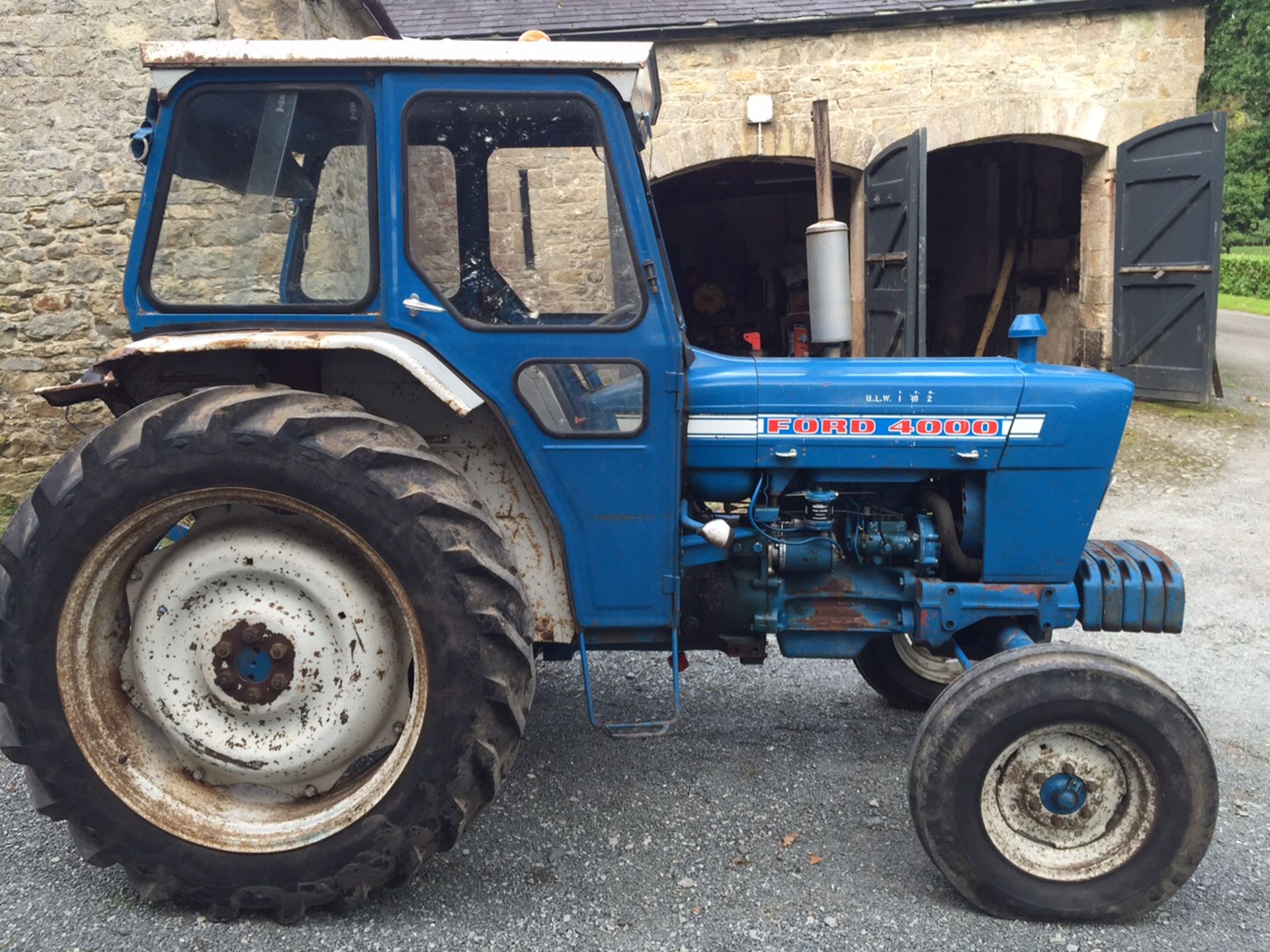 1974 FORD 4000 4cylinder diesel TRACTOR Reg No: AIB 8601 (Irish) Serial No: BP34662 Fitted with a - Image 7 of 7