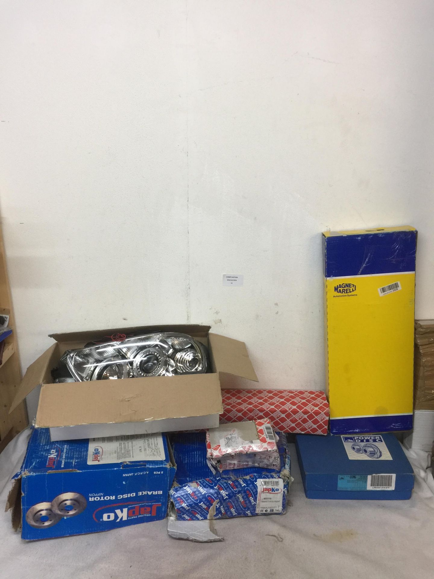 JOBLOT OF MIXED CAR PARTS RRP VALUE £1230