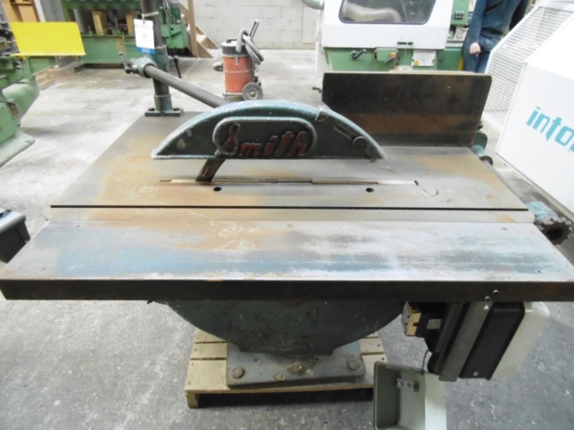 * Smith Circular Saw Bench; table size 1180 x 1000mm; 3 phase; spares or repair. Please note there - Image 2 of 2