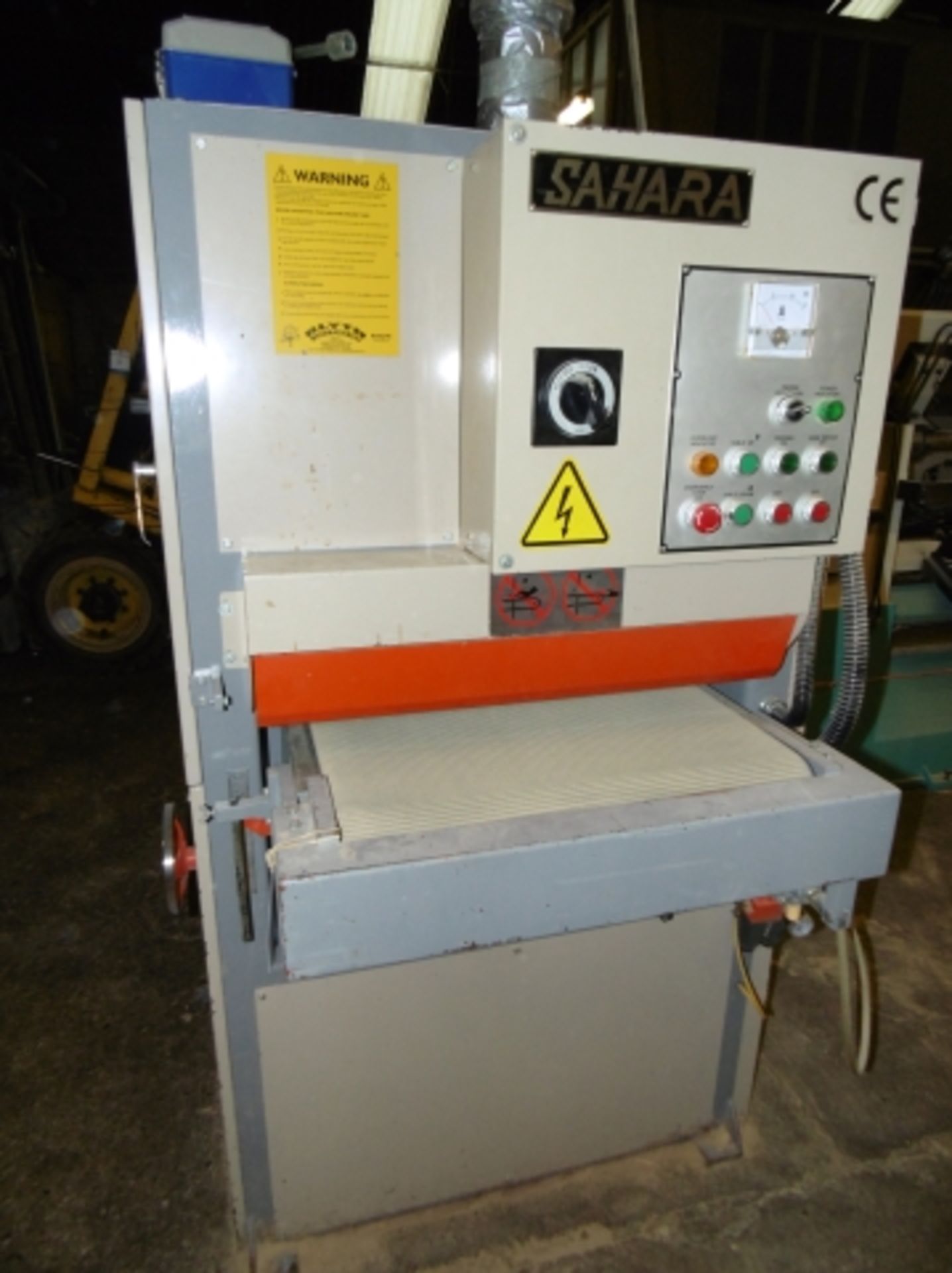 * Sahara Model DW-25A Through Feed Top Sander; max width 600mm; 3 phase; serial number 0010101. - Image 2 of 6