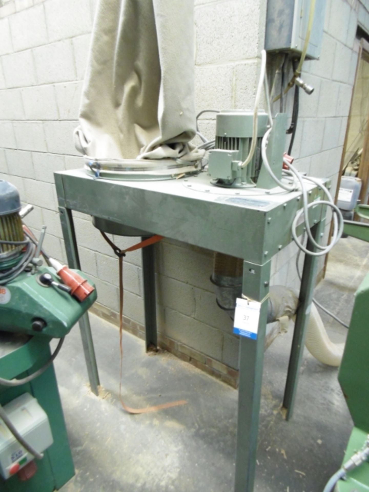 * Fercell Model FA 1200 Single Bag Dust Extraction Unit; 3 phase; serial number FA12/167. Please