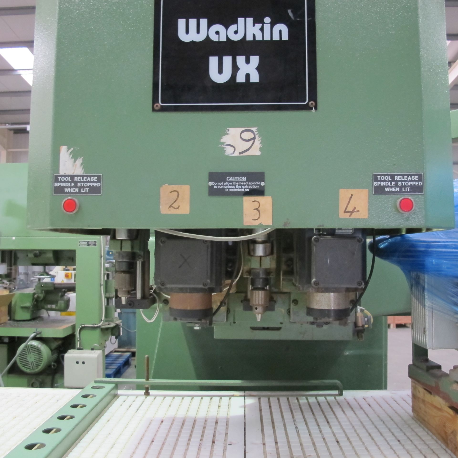 * 1992 Wadkin Type UXCL CNC Router; Bed Size 2800mm x 1350mm; Wadkin Bosch CC120 CNC Controls; 3 - Image 2 of 4