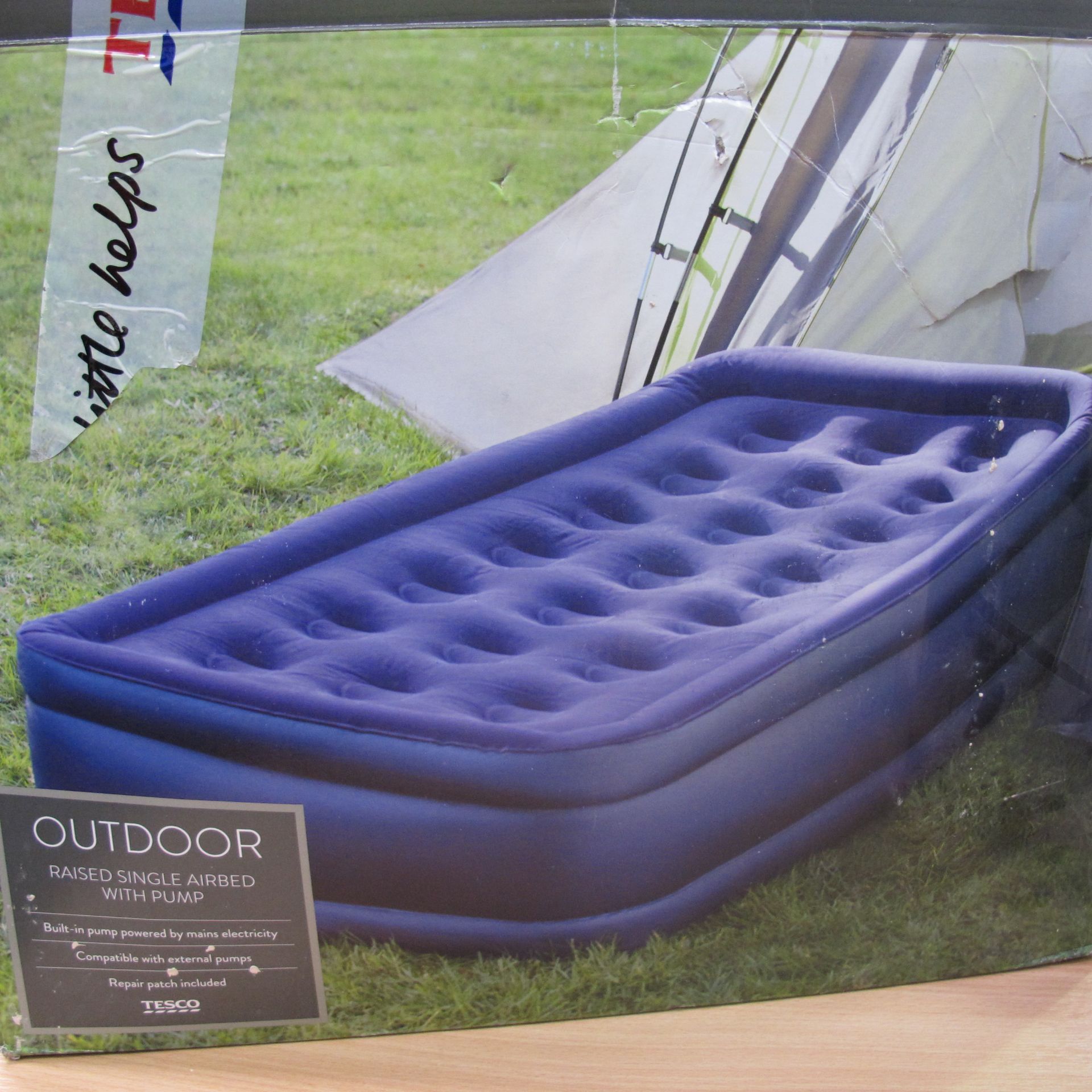 * A lot to include a raised single airbed with pump (47cm x 97cm x 196cm, max weight 75kg), a raised - Image 5 of 7