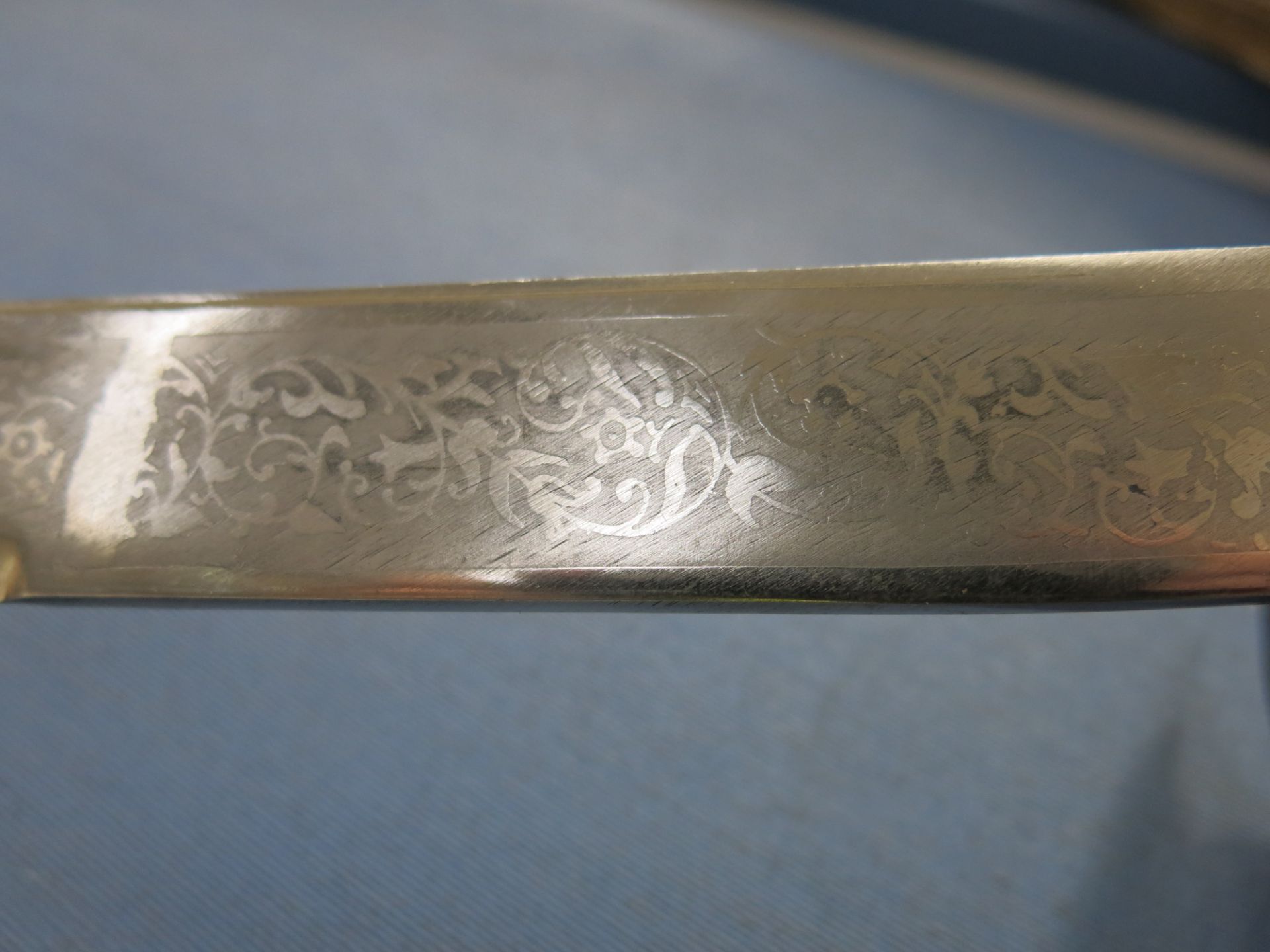 A military style sword engraved/etched finish to both sides of blade along full length. Blade length - Image 2 of 5