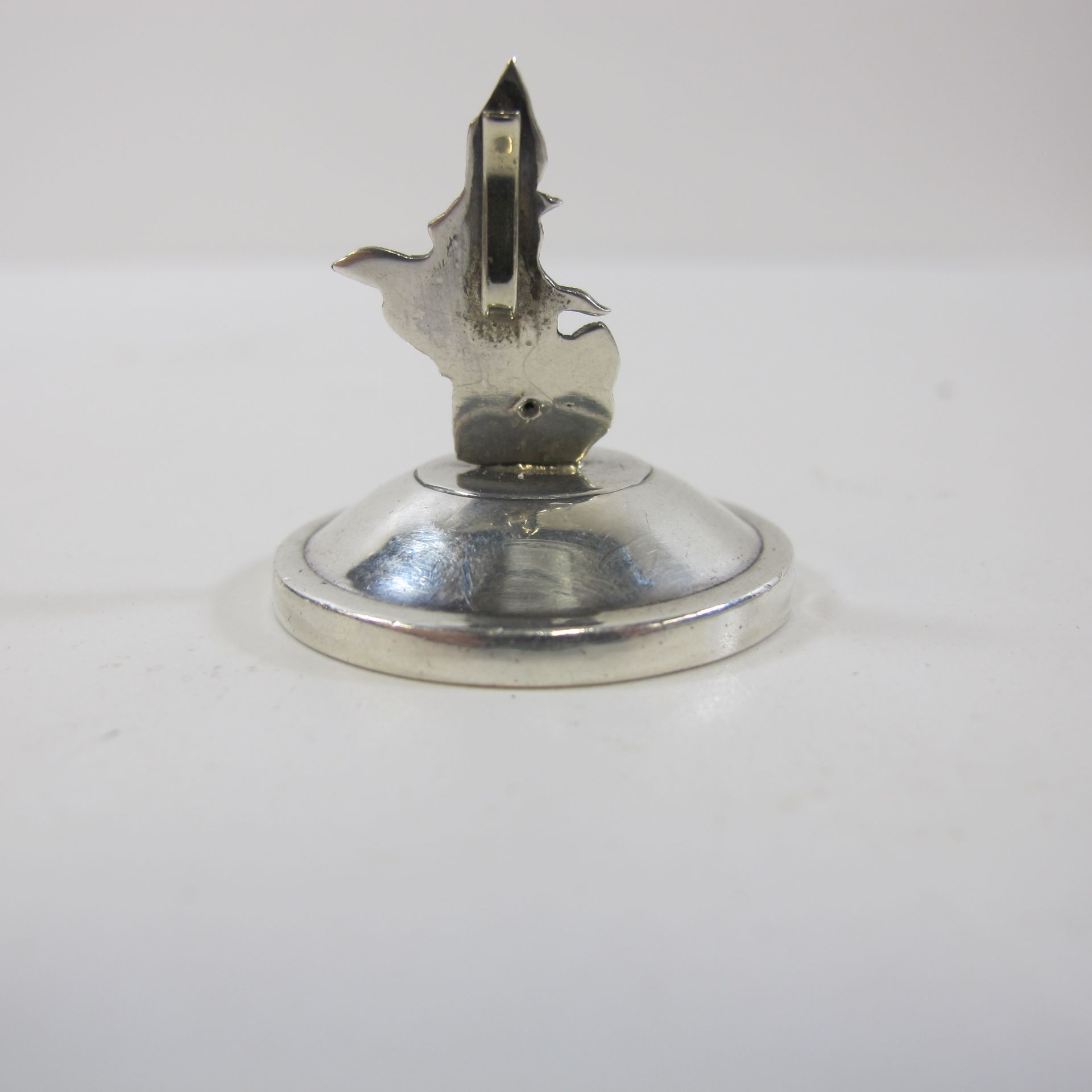 Art Deco Silver Caddy Spoon (Sheffield 1932) and 'Siam Sterling' Marked Menu Holder (est £25-£50) - Image 3 of 5