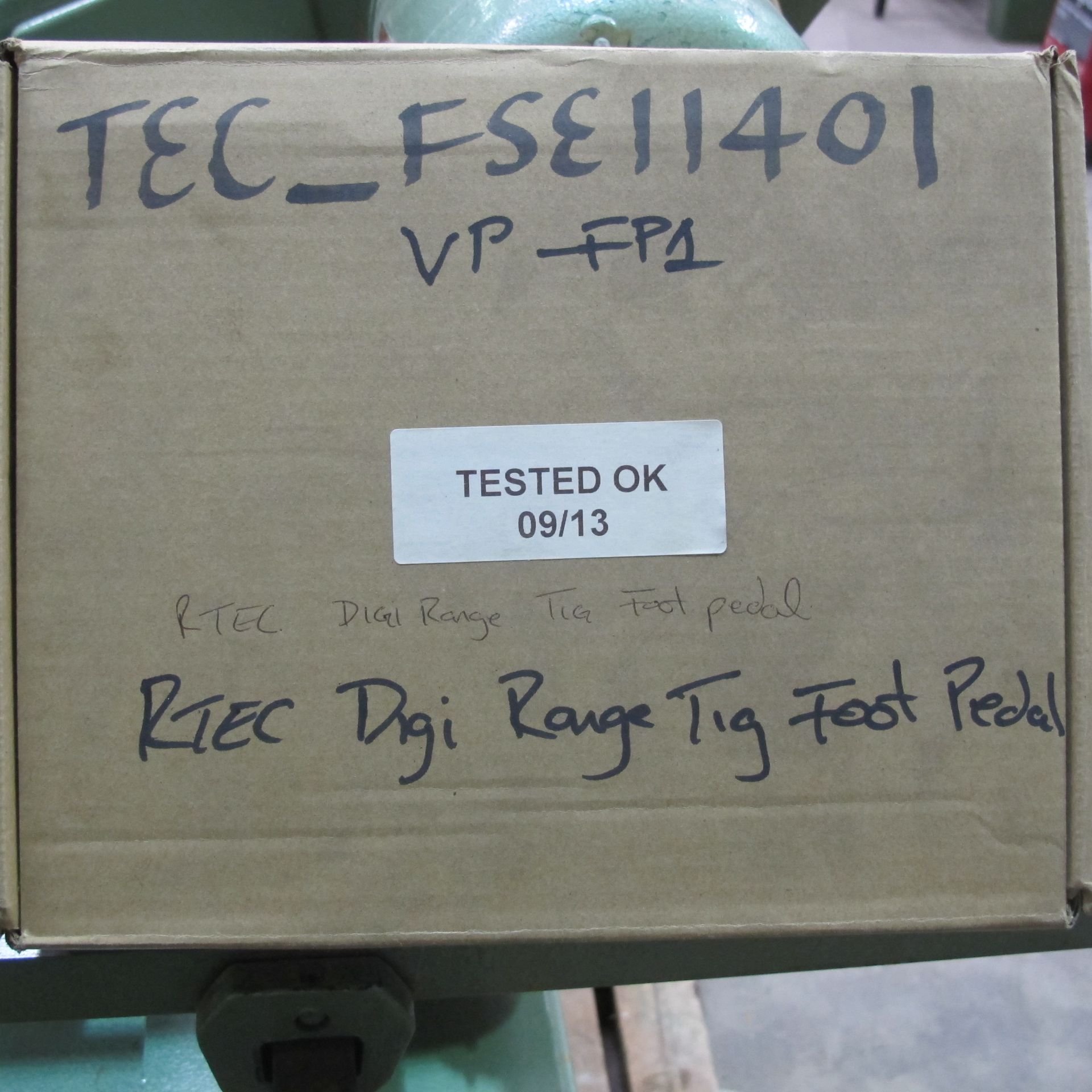 * New R-Tech Digi Range TIG Welder Foot Pedal, serial number VP-FP1, brand new, boxed - Image 4 of 4