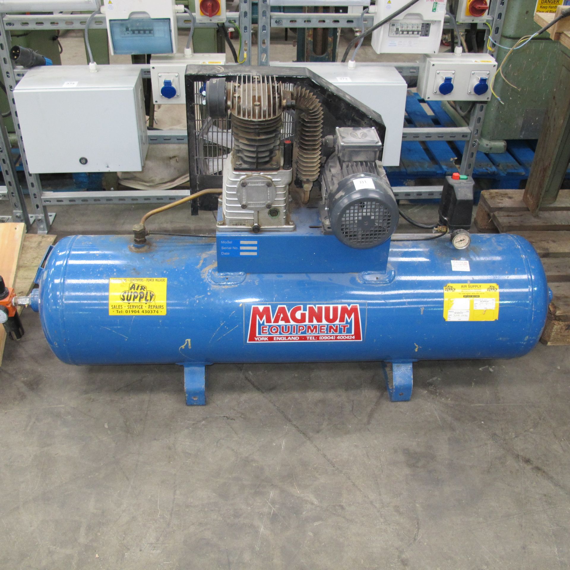 * A Magnum SX15/160 3 Phase Compressor. Please note there is a £10 + VAT Lift Out Fee on this lot