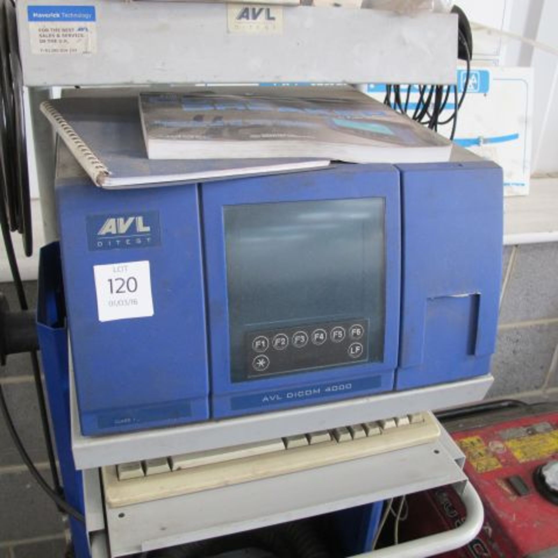 An AVL Ditest, AVL Dicom 4000 Emission Tester. Please note there is a £5 plus VAT Lift Out Fee on - Image 2 of 3