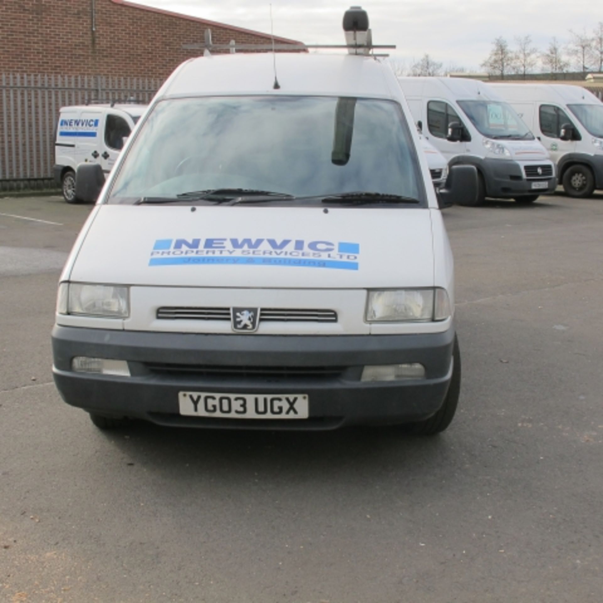 * (03) Peugeot Expert HDI Panel Van; diesel 1997cc; registration YG03 UGX; 255594 recorded miles;