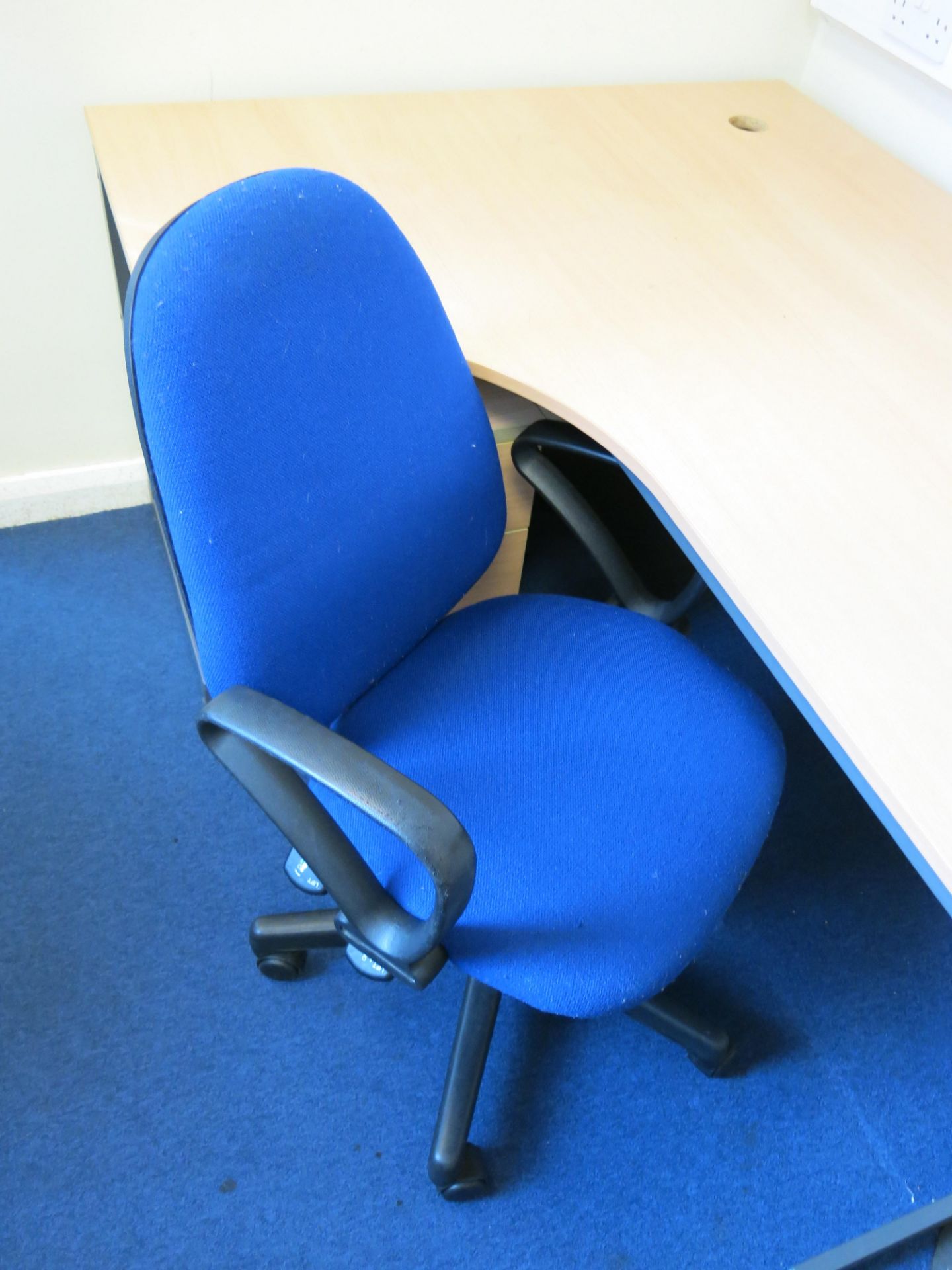 * L-shaped desk, 2 x blue operators chairs, a three drawer pedestal unit and a coat stand - Image 2 of 3