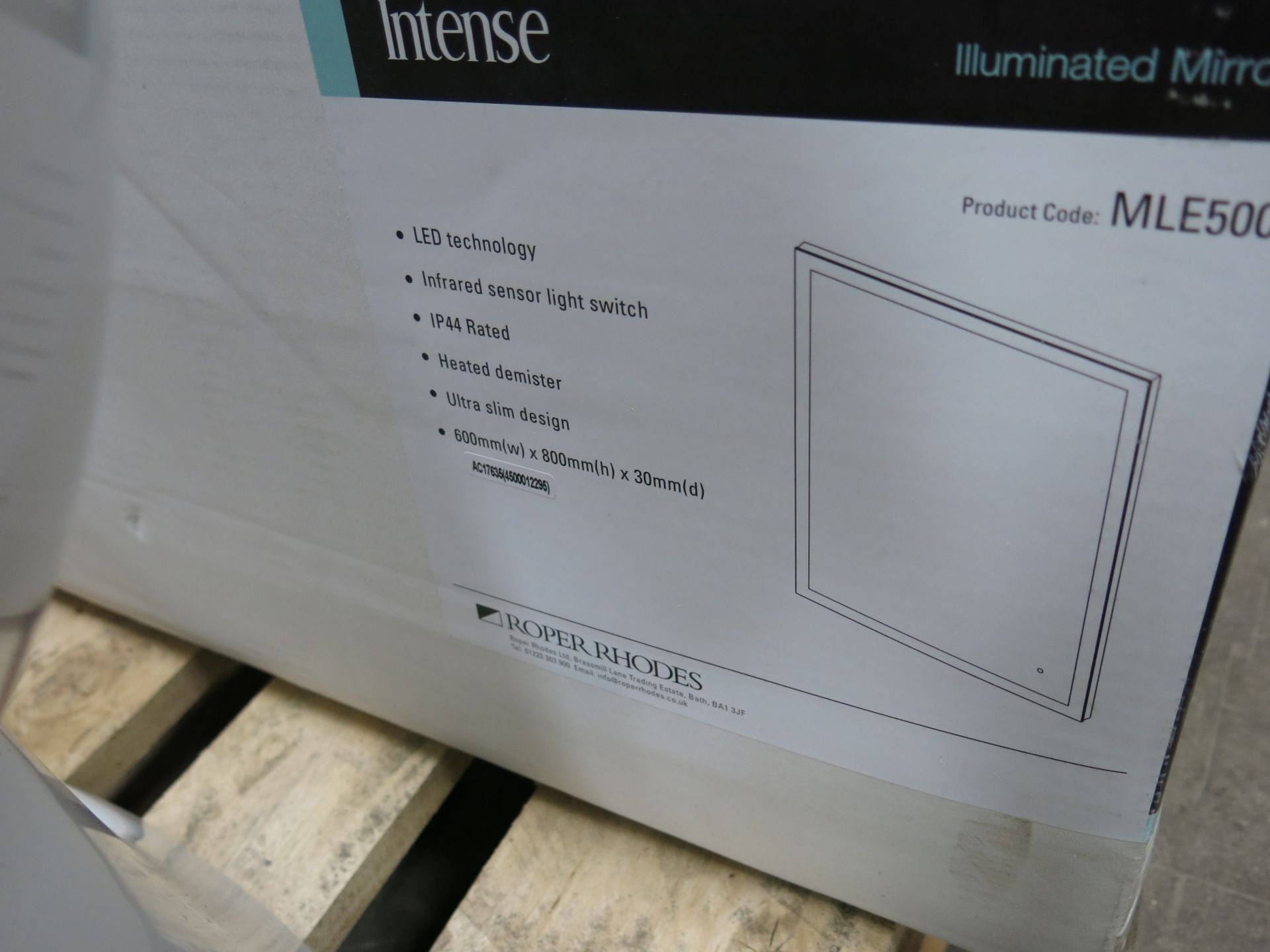 A Pallet to contain unused Toilet, Intense Illuminated Heated Demister Mirror, Sink Unit, 1 x Pack - Image 3 of 4