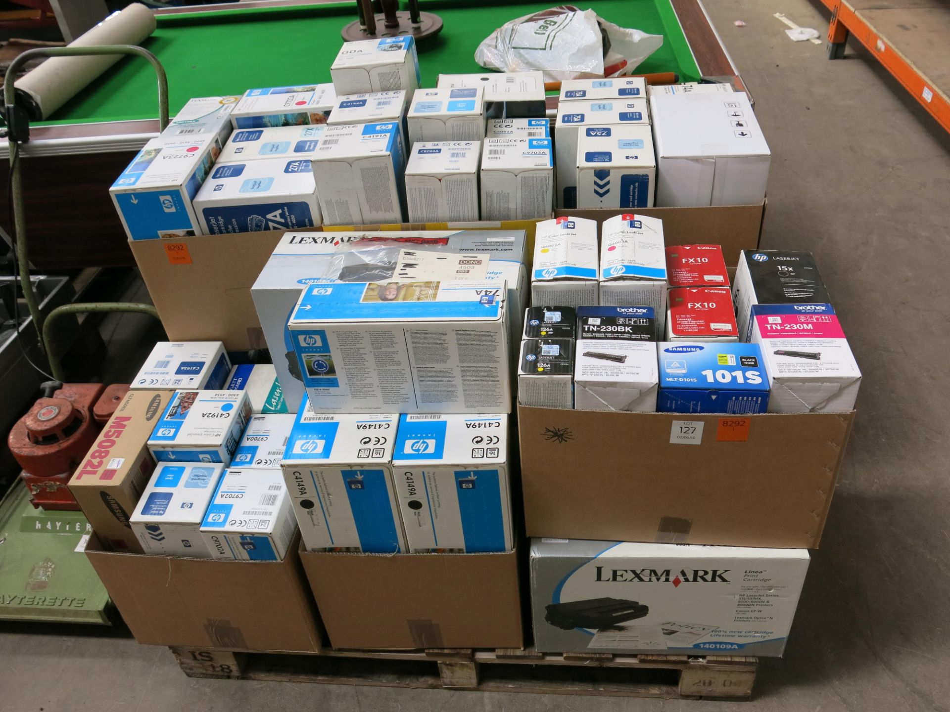 A pallet to include various branded/unbranded toners, HP, Lexmark, Canon, Samsung; unused, boxed.