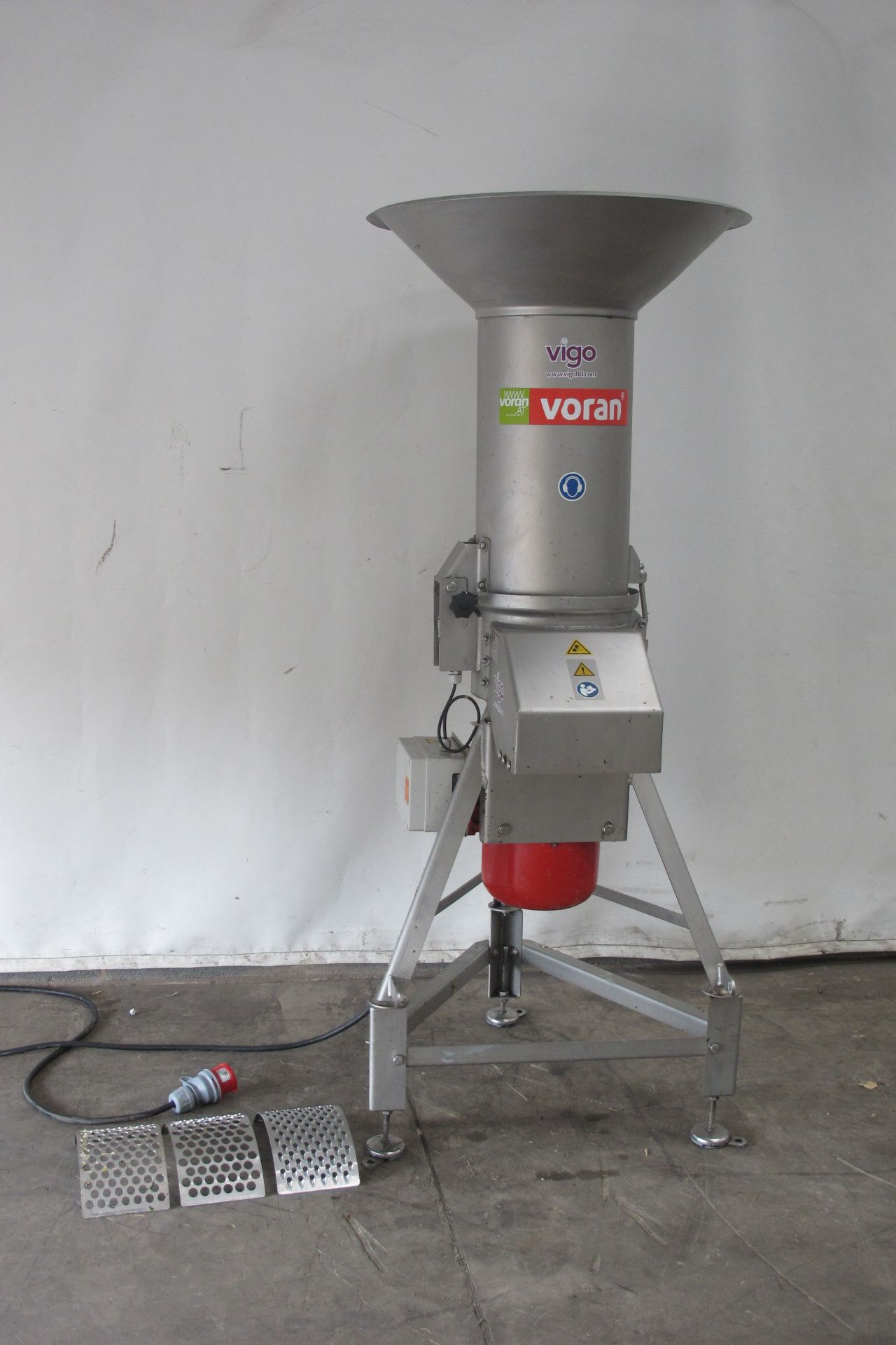 * Voran RM 5.5 Centrifugal Fruit Mill, year of manufacture 2014; 3PH; capacity 4,200 kg/hr; 3 - Image 7 of 7