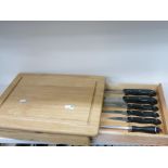 This is a Timed Online Auction on Bidspotter.co.uk, Click here to bid. A set of five knives &