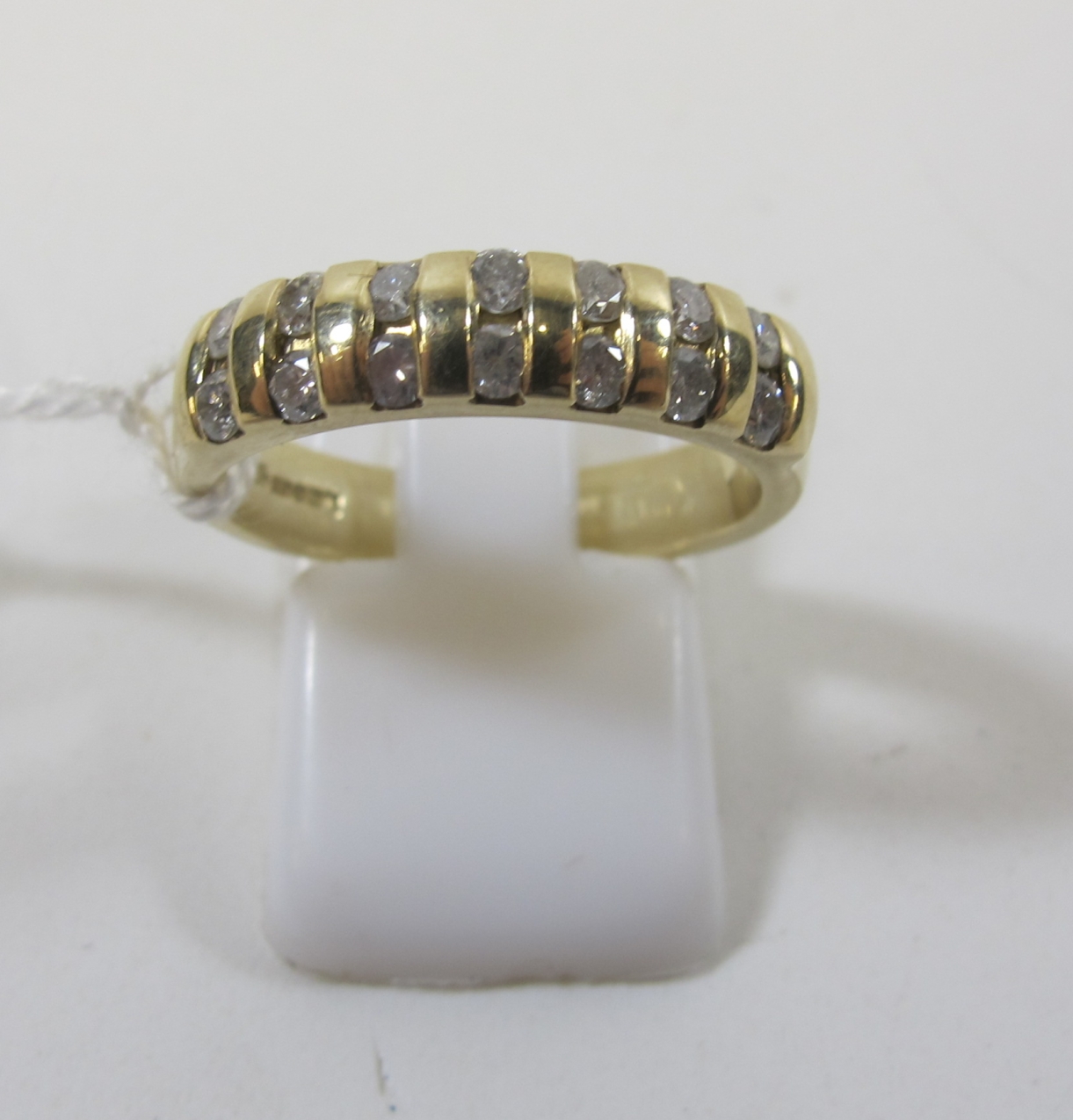 This is a Timed Online Auction on Bidspotter.co.uk, Click here to bid. A Ladies 9ct Gold, fourteen - Image 2 of 3