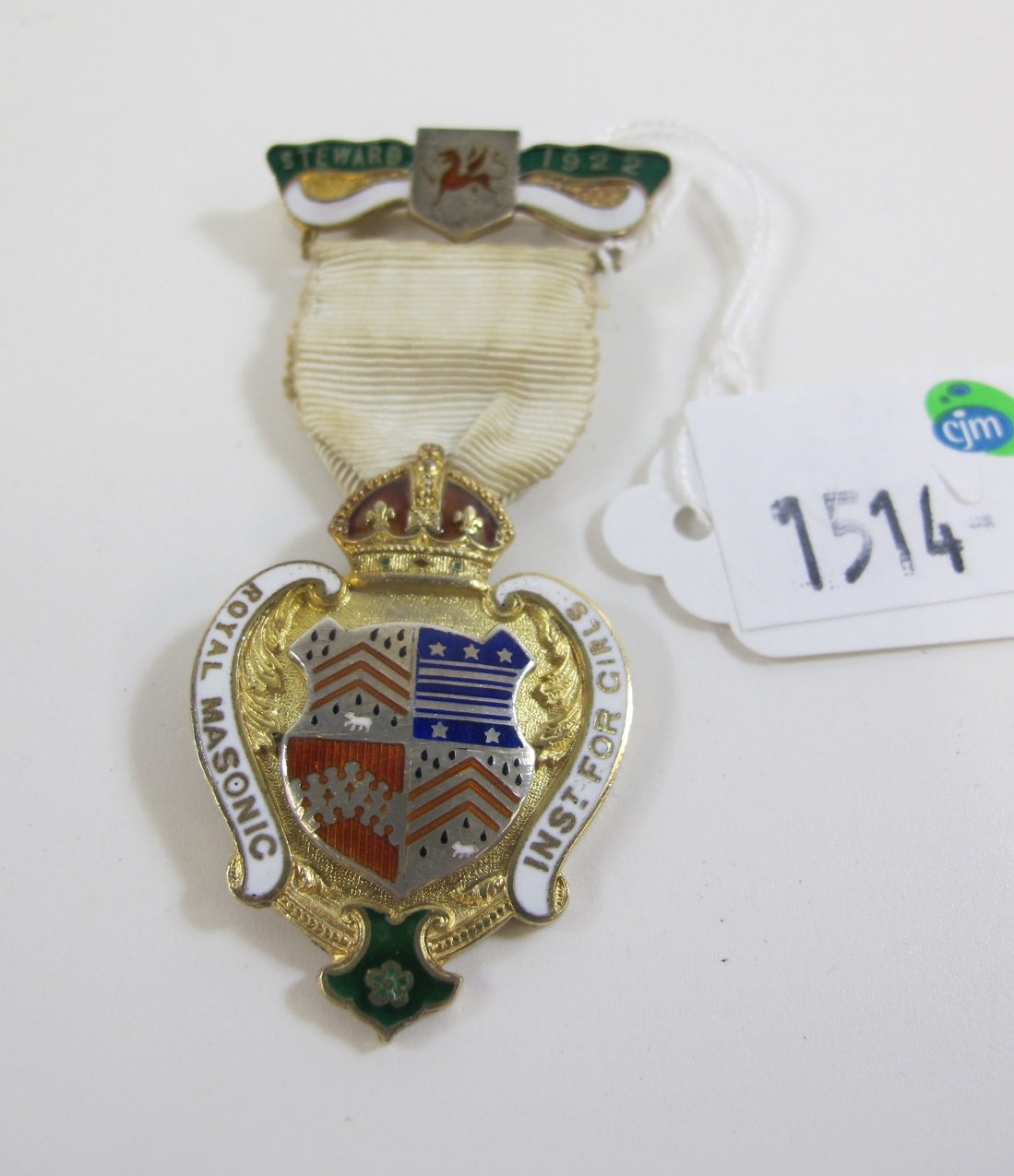 This is a Timed Online Auction on Bidspotter.co.uk, Click here to bid. Enamel on Silver Masonic '