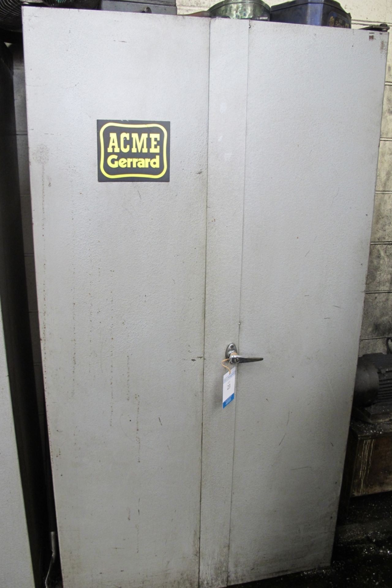 * 6' Metal Tooling Cabinet and qty of assorted Machine Tooling. Please note there is a £10 + VAT - Image 2 of 6