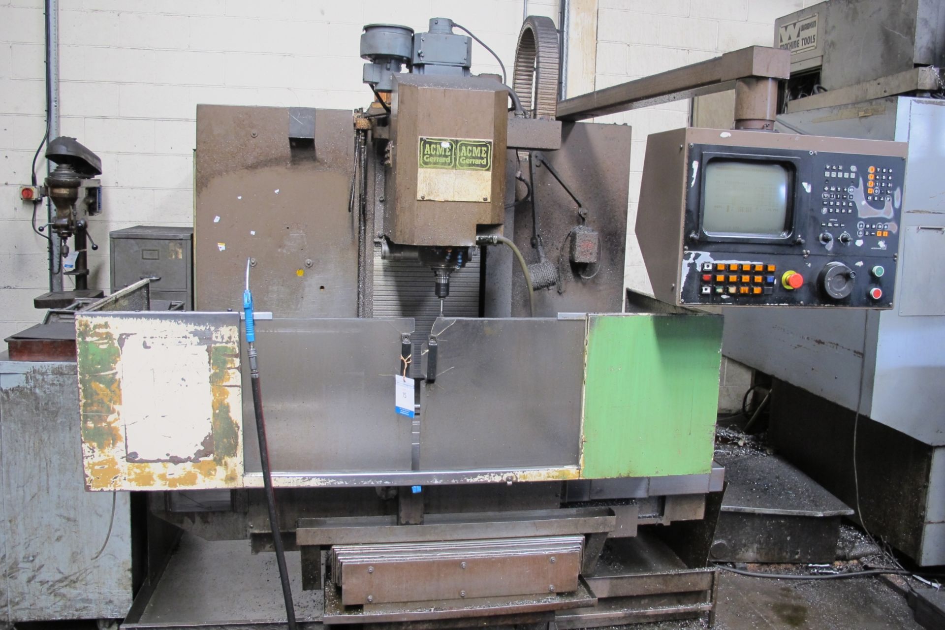 * Beaver Model TM CNC Vertical Machining Centre with Heidenhain Controls; YOM 1988; 3 phase;