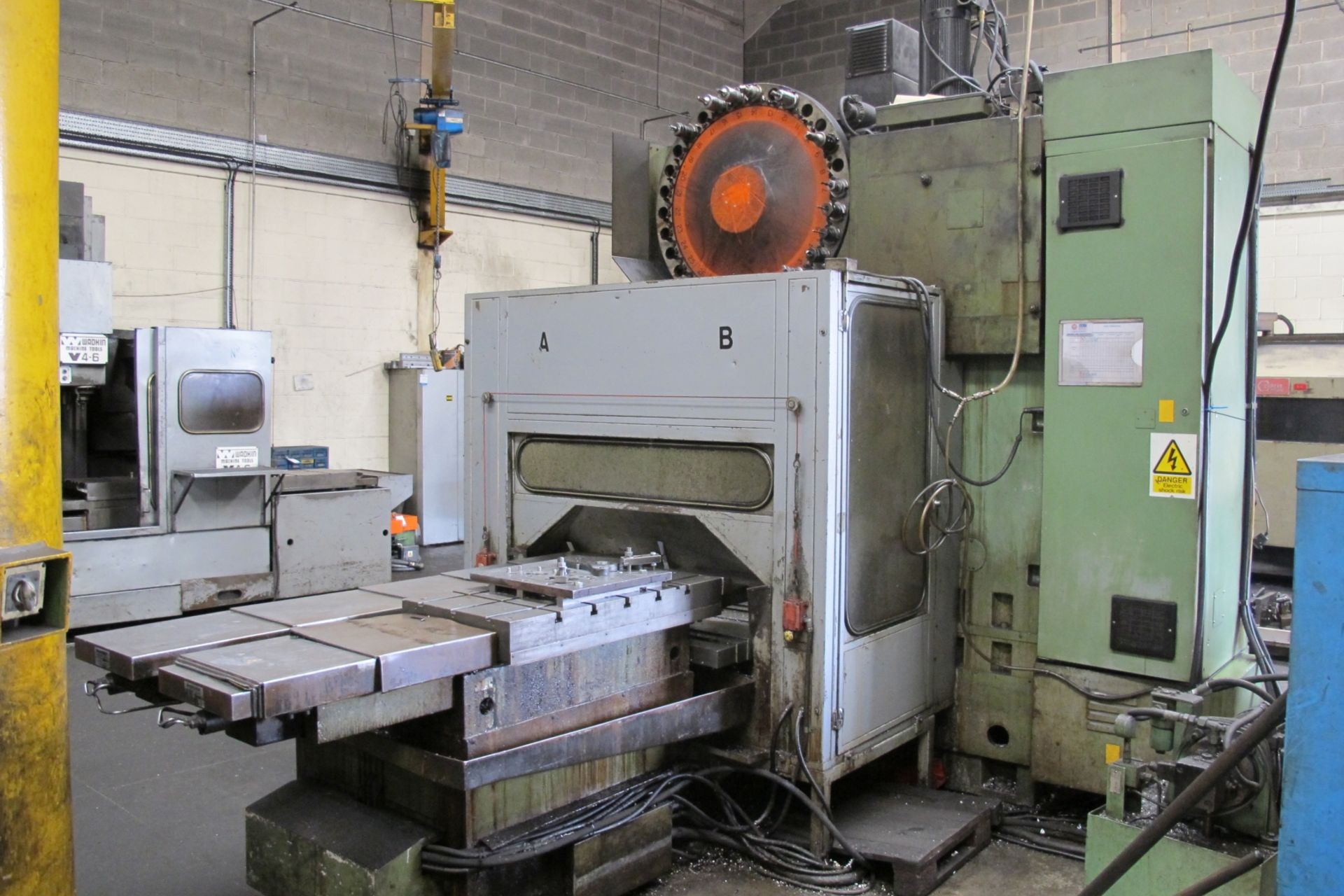 * Wadkin Model V5-10 CNC Vertical Machining Centre with GE Mark Century 2000 Controls; c/w large - Image 15 of 16