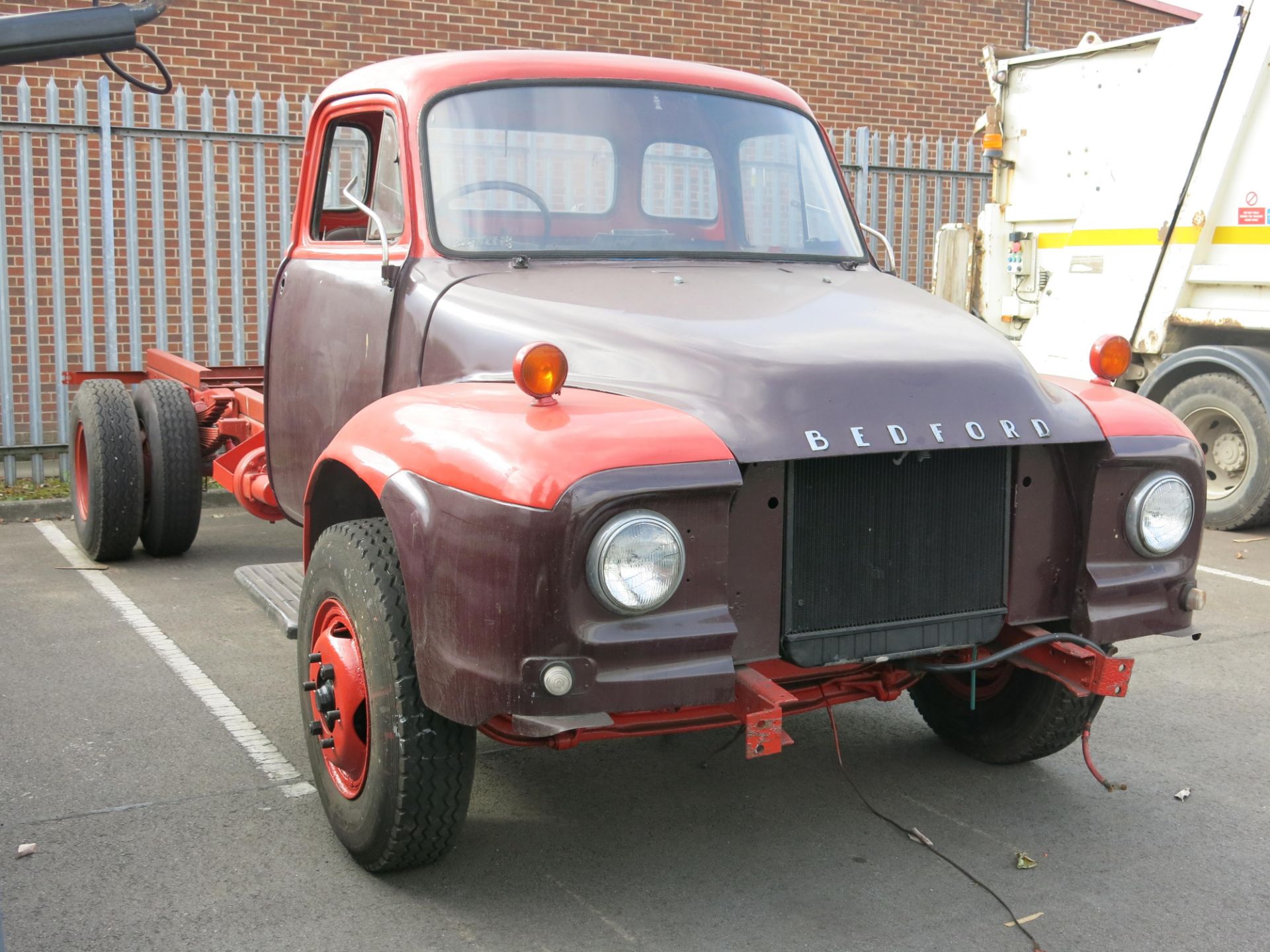 * Bedford J Type 3.57 tonne recovery truck (incomplete restoration project). Registration Q384 - Image 17 of 43