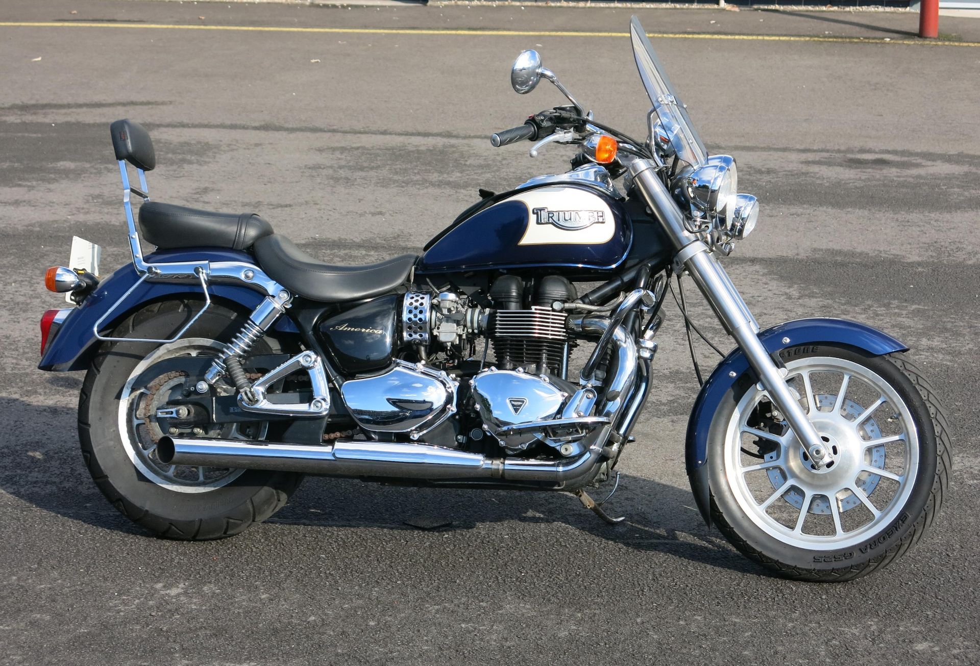 For sale on behalf of executors: Triumph Bonneville America 865cc, 5 speed gearbox - Image 14 of 19