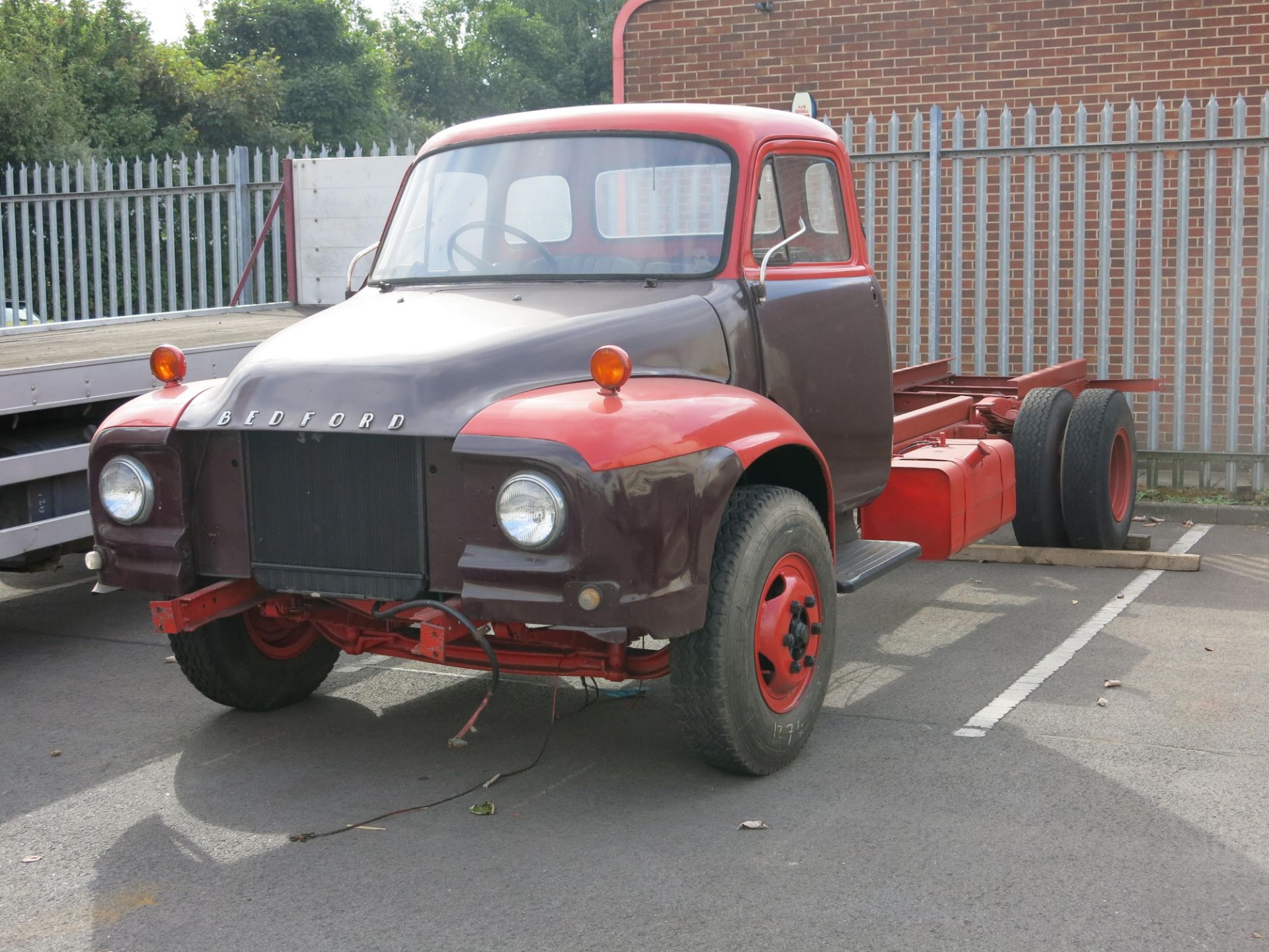 * Bedford J Type 3.57 tonne recovery truck (incomplete restoration project). Registration Q384 - Image 43 of 43