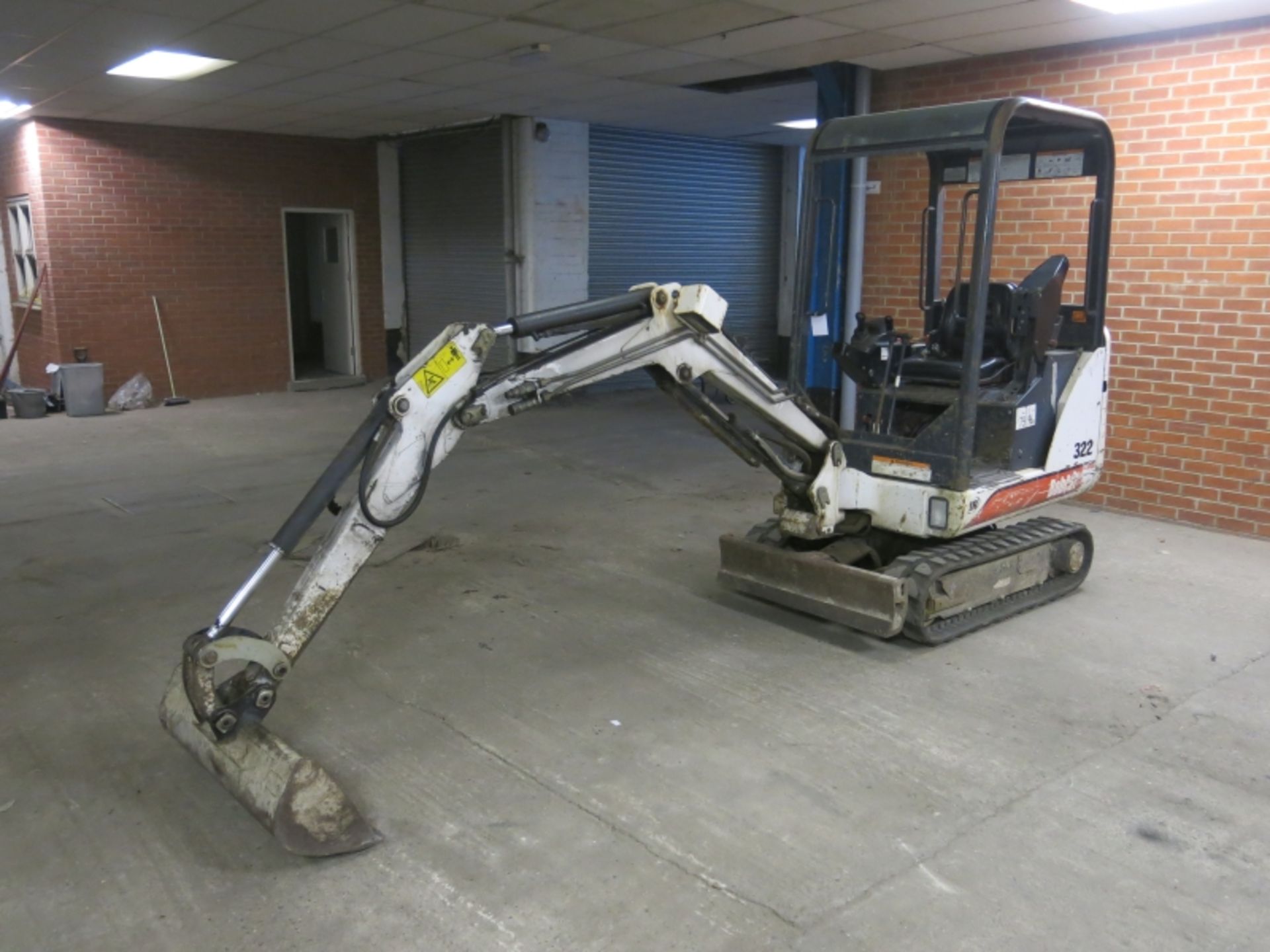 Bobcat 322D 1.5 ton Mini Digger with Hydraulic Adjustable Track Width, YOM 2003, 4258 hrs, I/D - Image 4 of 13