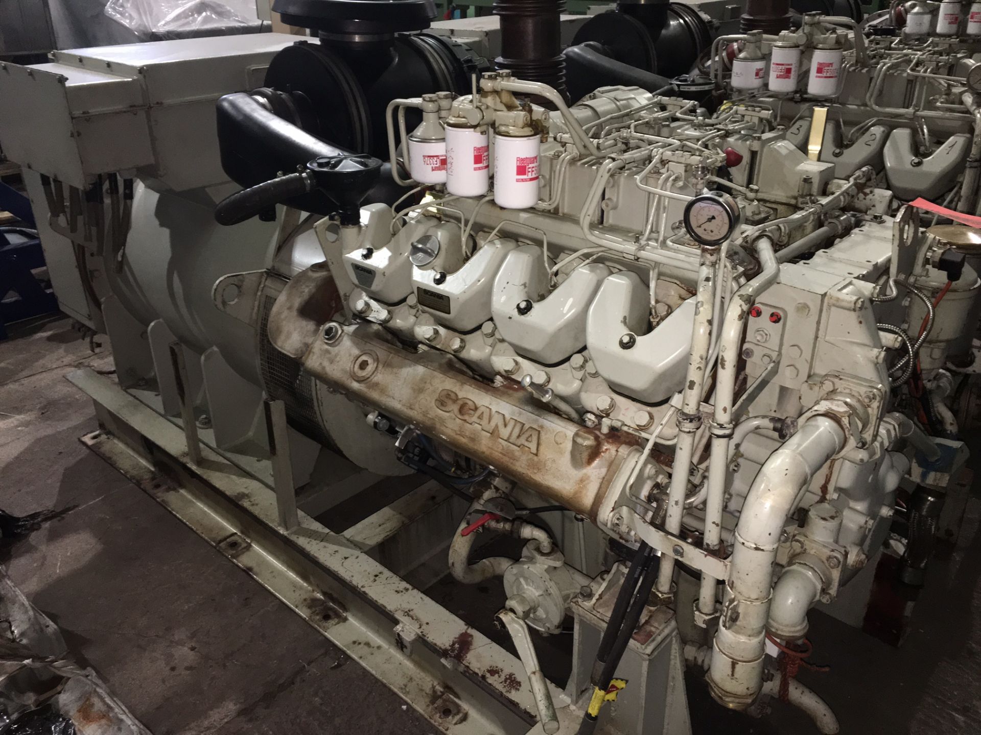 * 400 Kva Scania Avk Marine Diesel Generator. Engine Scania Type DI1478, V8 8 cylinder engine - Bild 5 aus 6