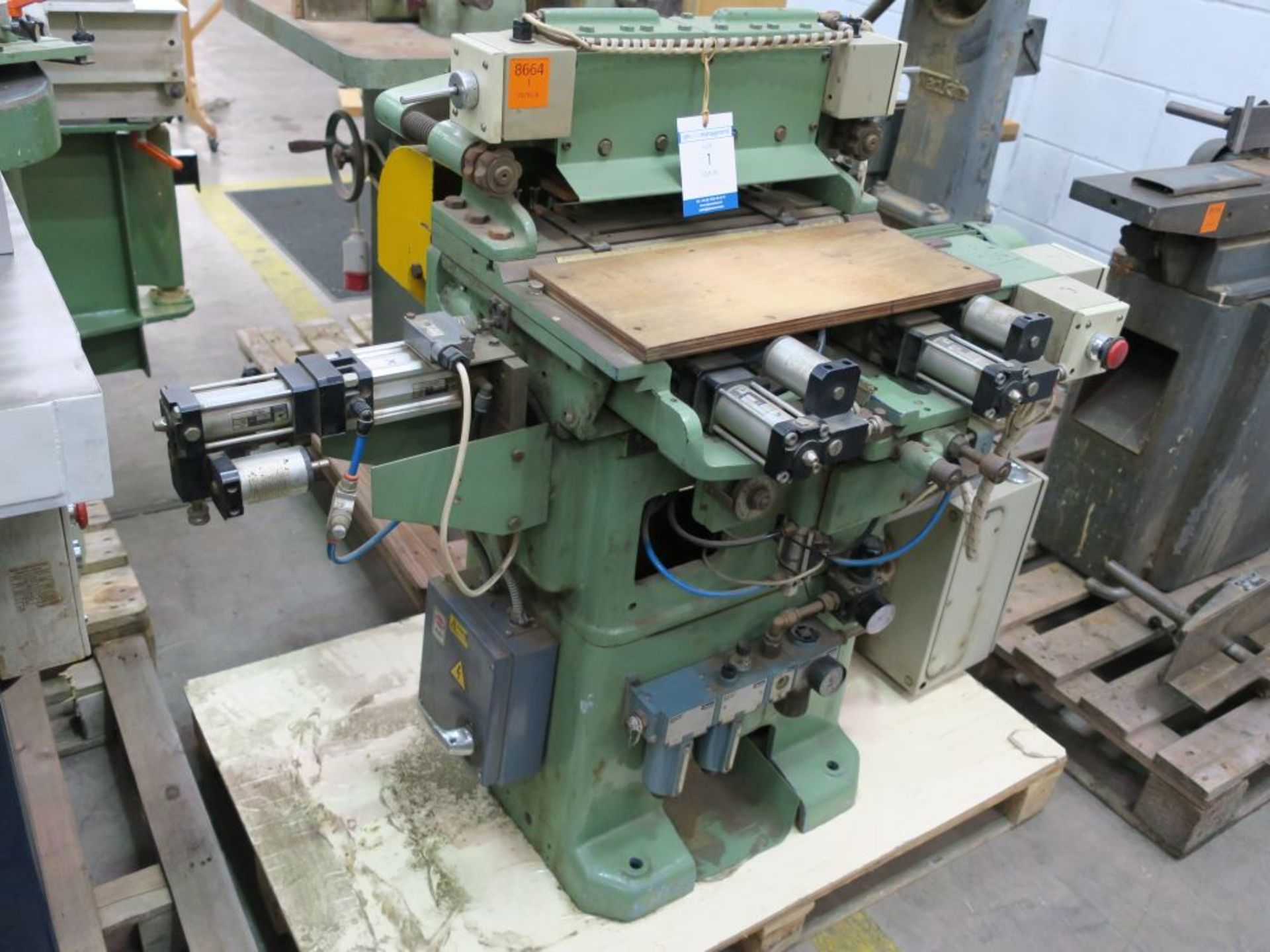 * Brookman 15 Pin Fully Automatic Dovetailing Machine. 3PH - Image 3 of 7