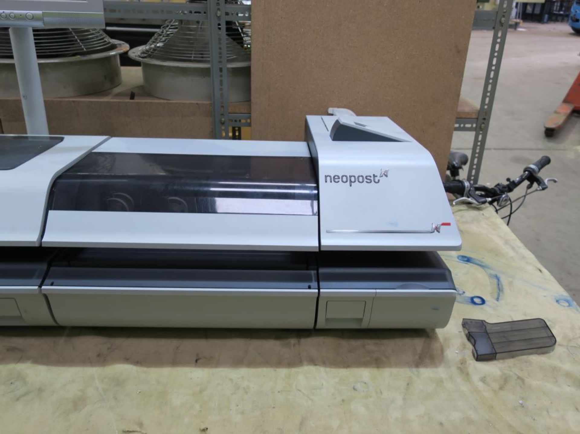 * A Neopost IS 6000 Franking Machine. A heavy duty, high volume machine that is built to last, - Image 4 of 6