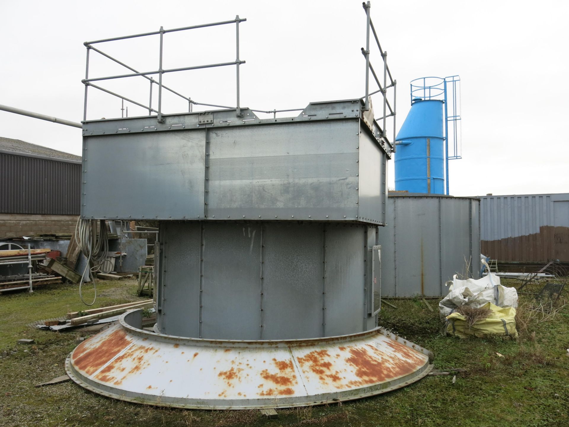 * Needle Bag Filter Dust Extraction Plant. No motor. Buyer to remove and load. Removal will be - Image 10 of 10