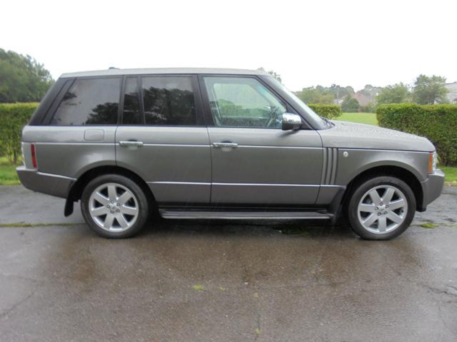 2008 08 reg Land Rover Range Rover 3.6 TD V8 Vogue 5dr - Image 4 of 16