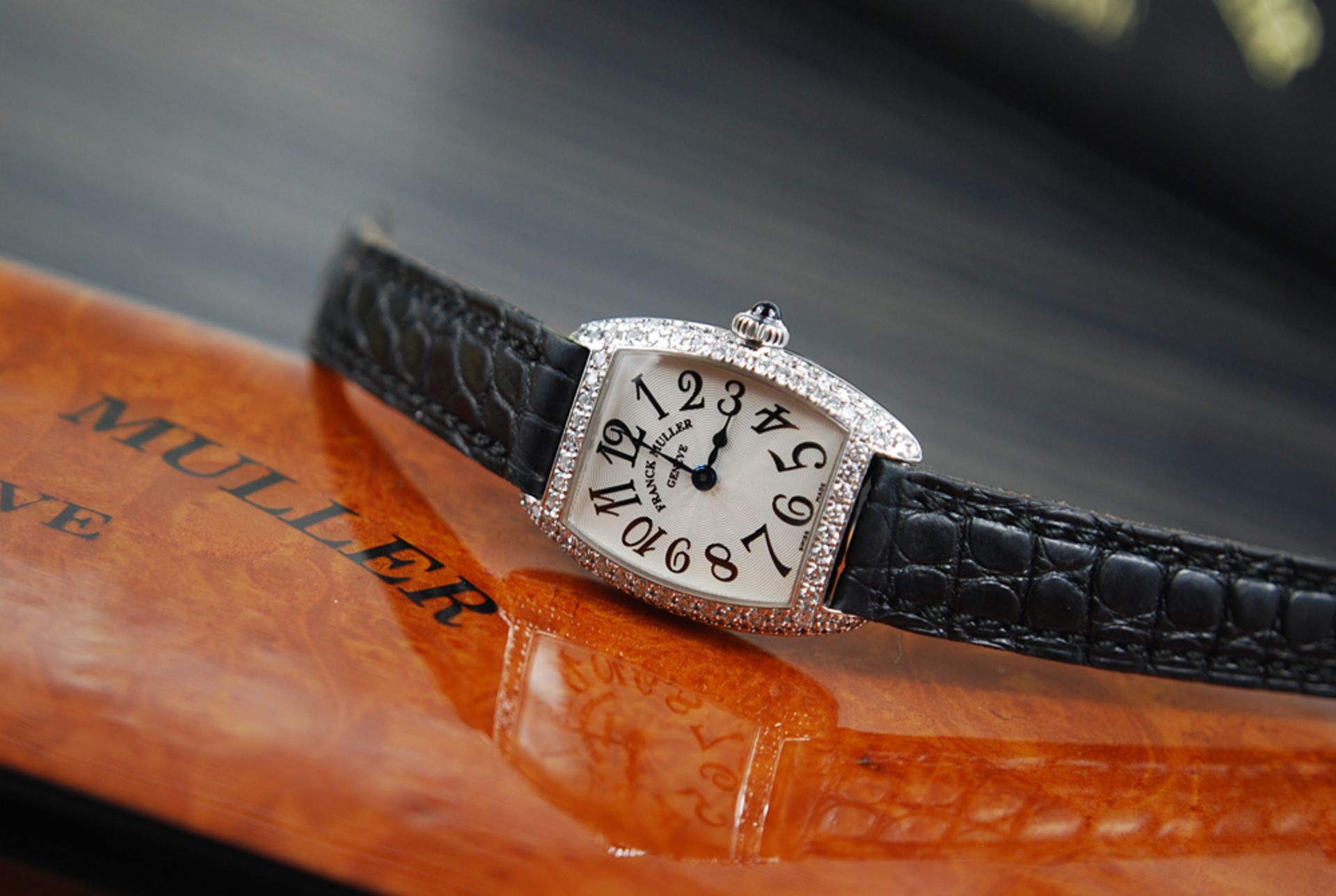 * FRANCK MULLER – CINTREE CURVEX WATCH:  18K WHITE GOLD & DIAMOND ENCRUSTED!  VALUATION $35,500.00 - Image 12 of 19