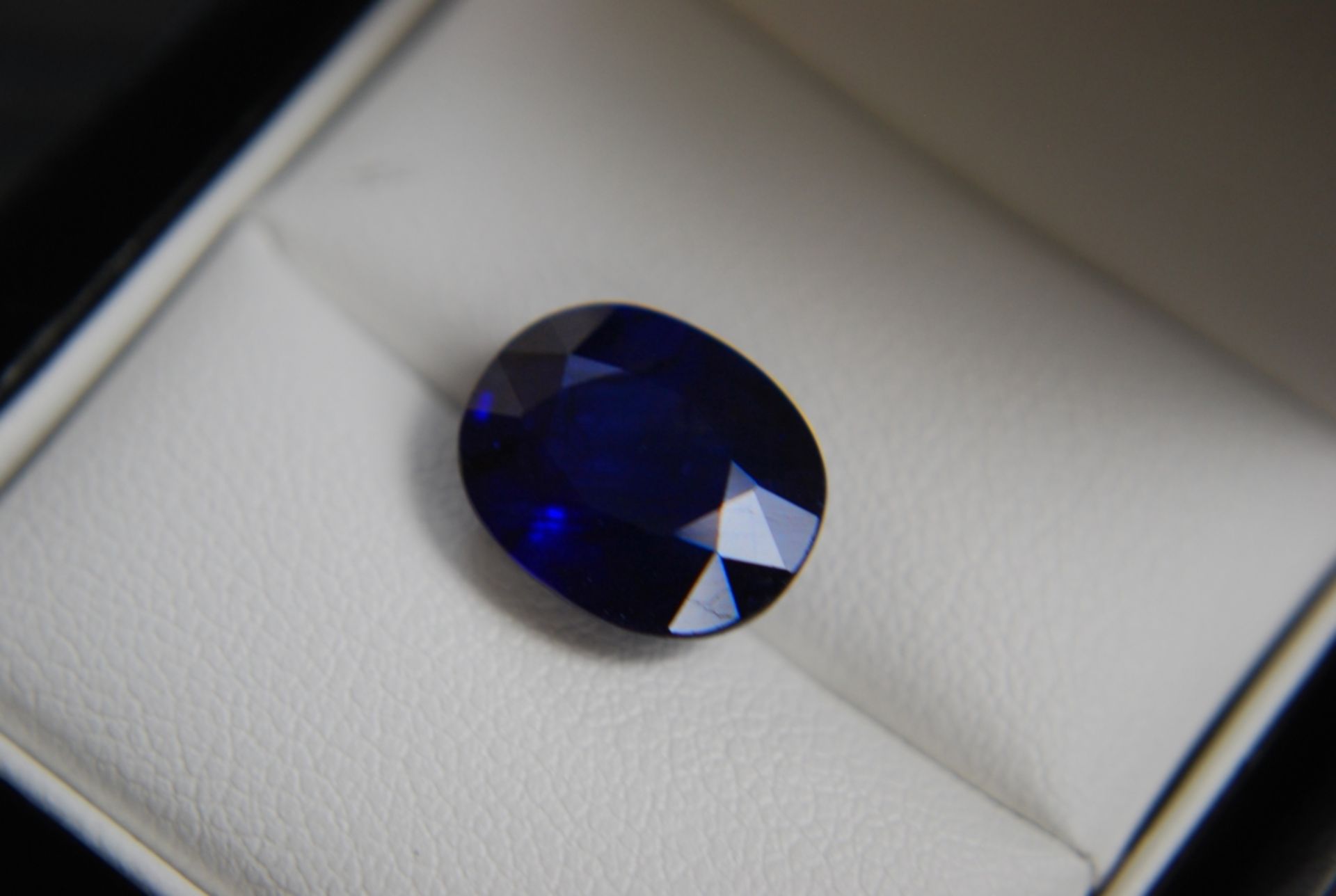 9.55ct Natural Cornflower BLUE Sapphire