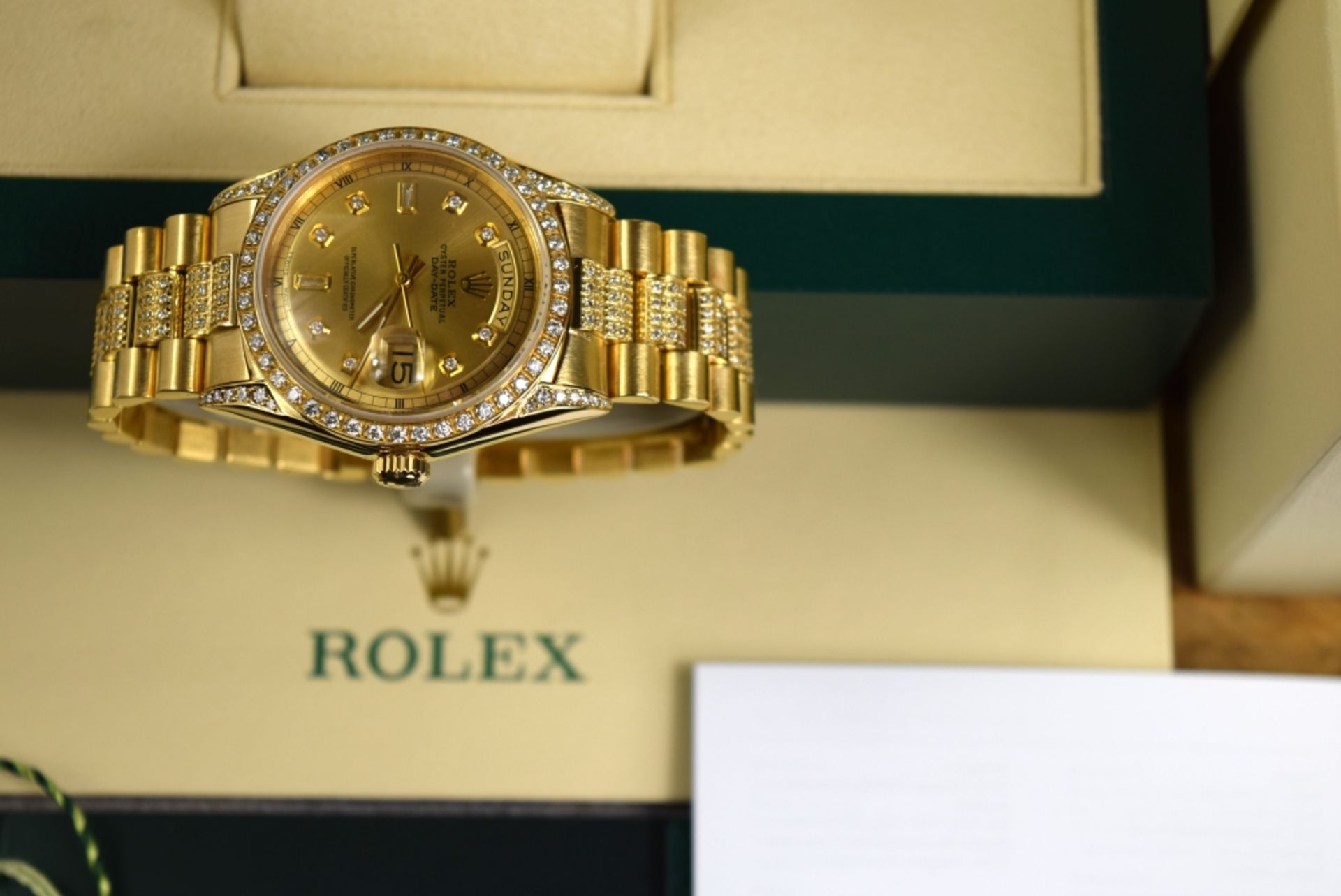 *The President* Gentleman's ROLEX Oyster Perpetual Day-Date - Solid 18K Gold & Diamond - Image 6 of 18