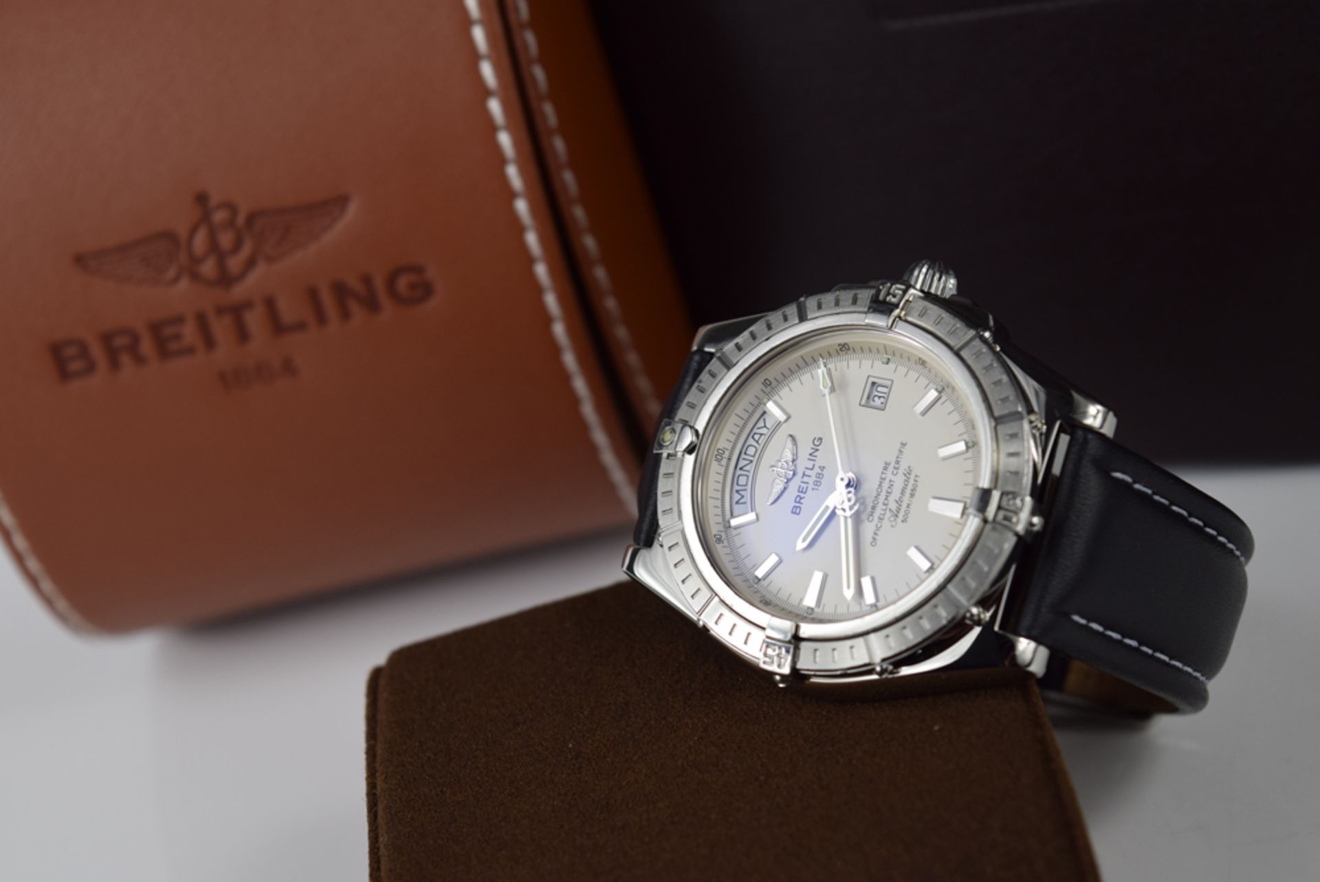 BREITLING 'DAY-DATE' WINDRIDER - STEEL (A45355) - Image 4 of 7