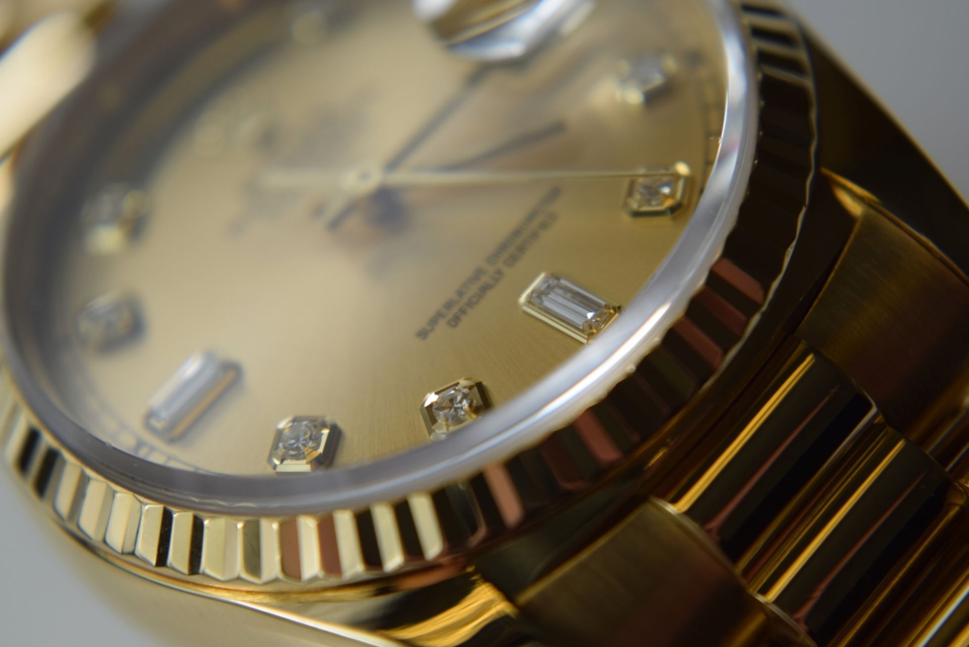 Rolex 18K Gold DayDate President | 18048 | Stunning Genuine Rolex Diamond/ Champagne Dial Double Q/S - Image 5 of 8