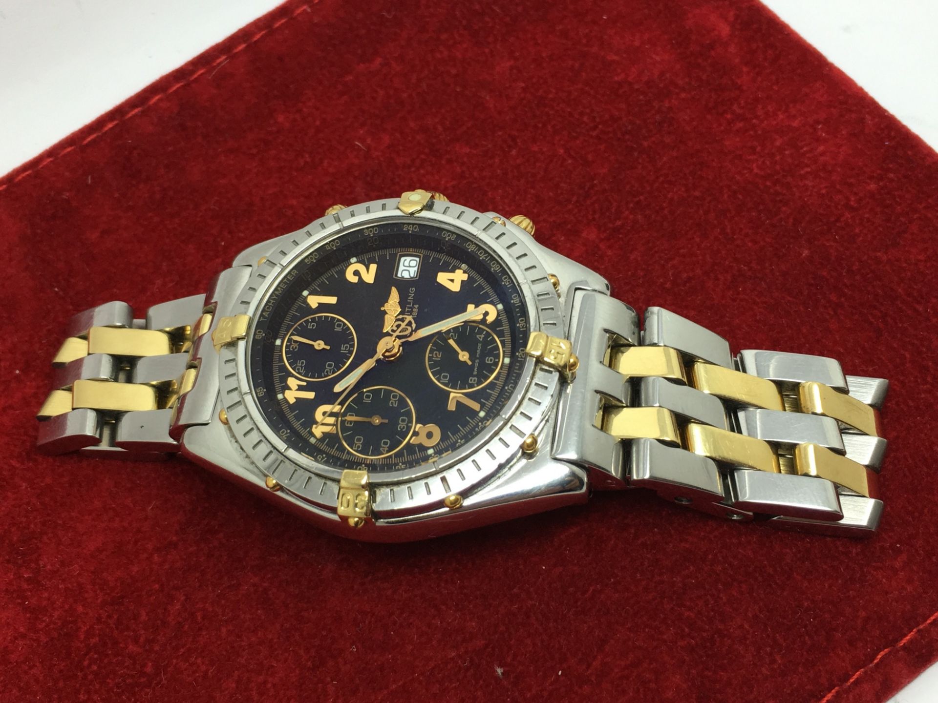 BREITLING CHRONOMAT EVOLUTION WATCH IN STAINLESS AND GOLD - WITH BOX & PAPERS - Image 2 of 7