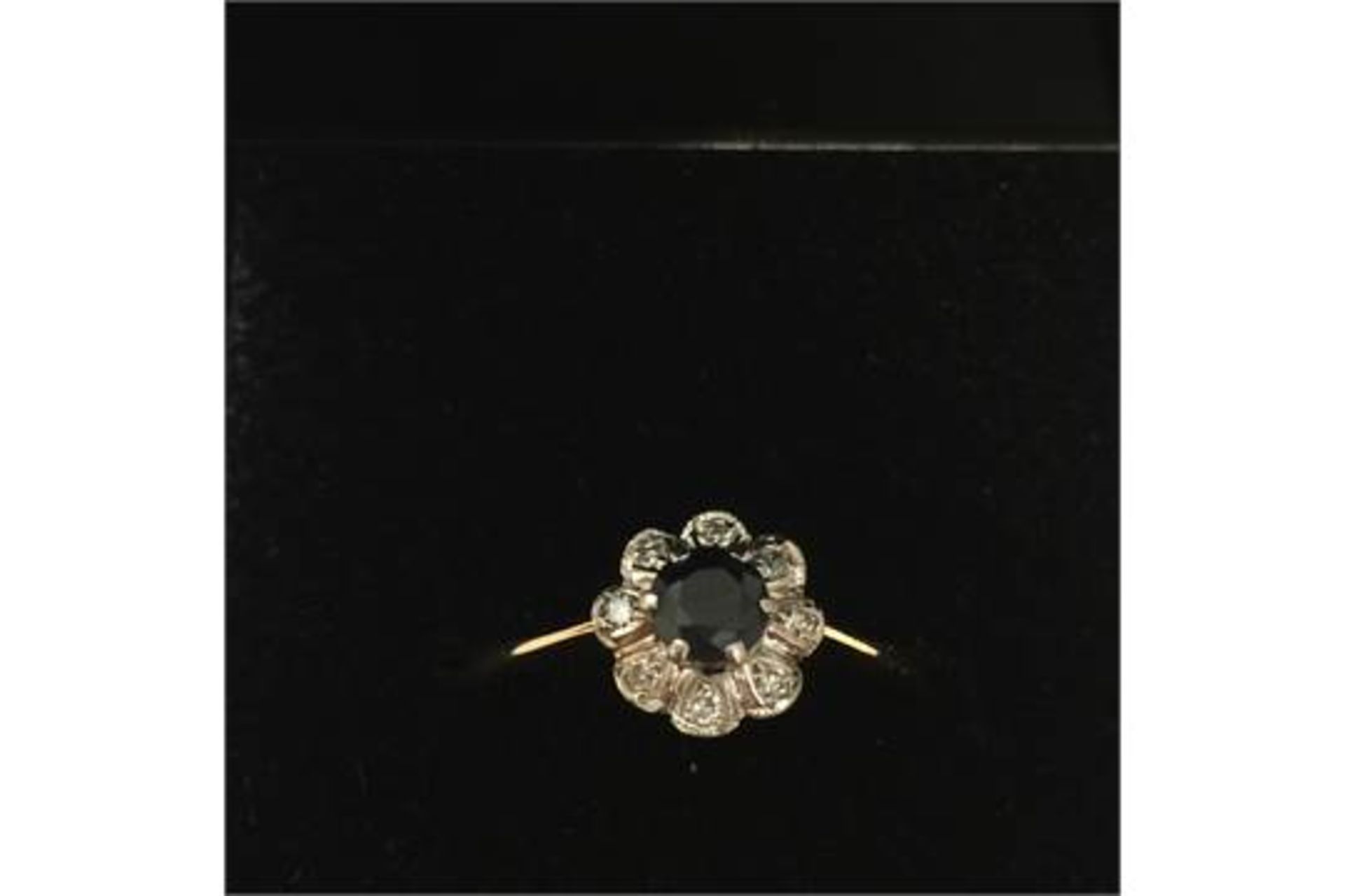 18ct Gold Diamond and Sapphire Ring - Marked 18 - Tested as 18ct