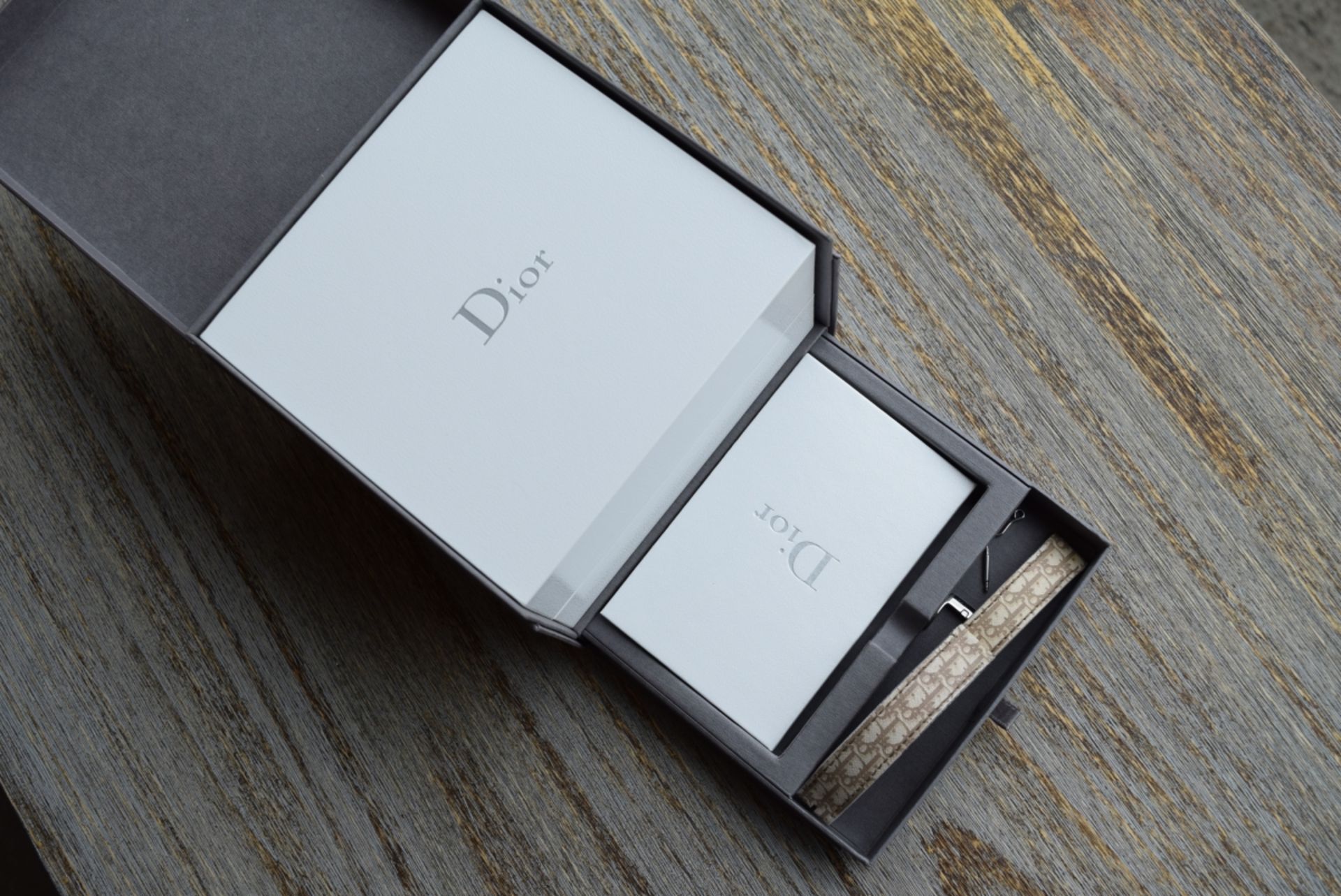 *Gorgeous* 2006 Dior Malice (Mother of Pearl & White Patent Leather) *FULL SET* - Image 5 of 7