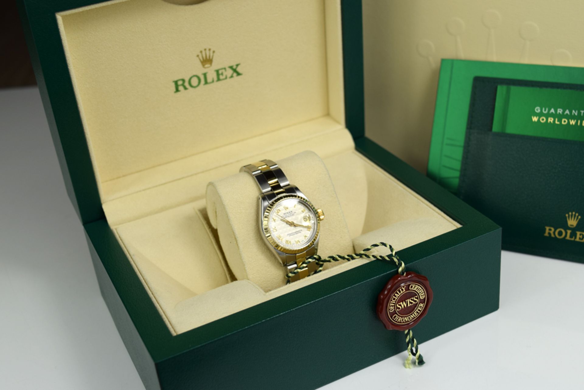 ROLEX - GOLD & STEEL LADY DATEJUST with CREAM PYRAMID Dial - Looks Incredible!!! - Image 6 of 12