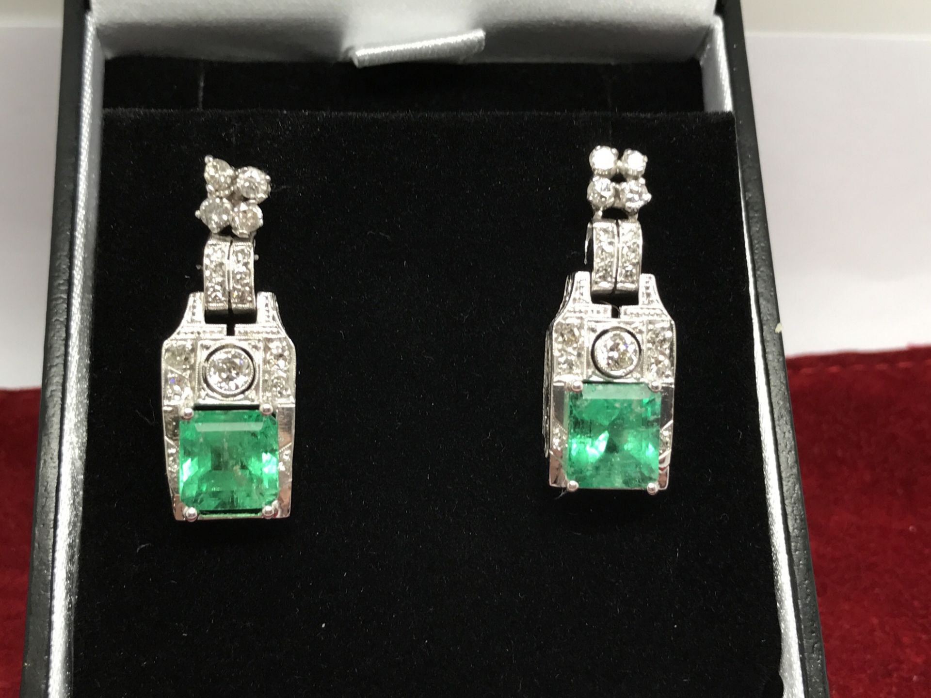 5.50cts COLOMBIAN EMERALD & DIAMOND EARRINGS SET IN WHITE METAL TESTED AS PLATINUM